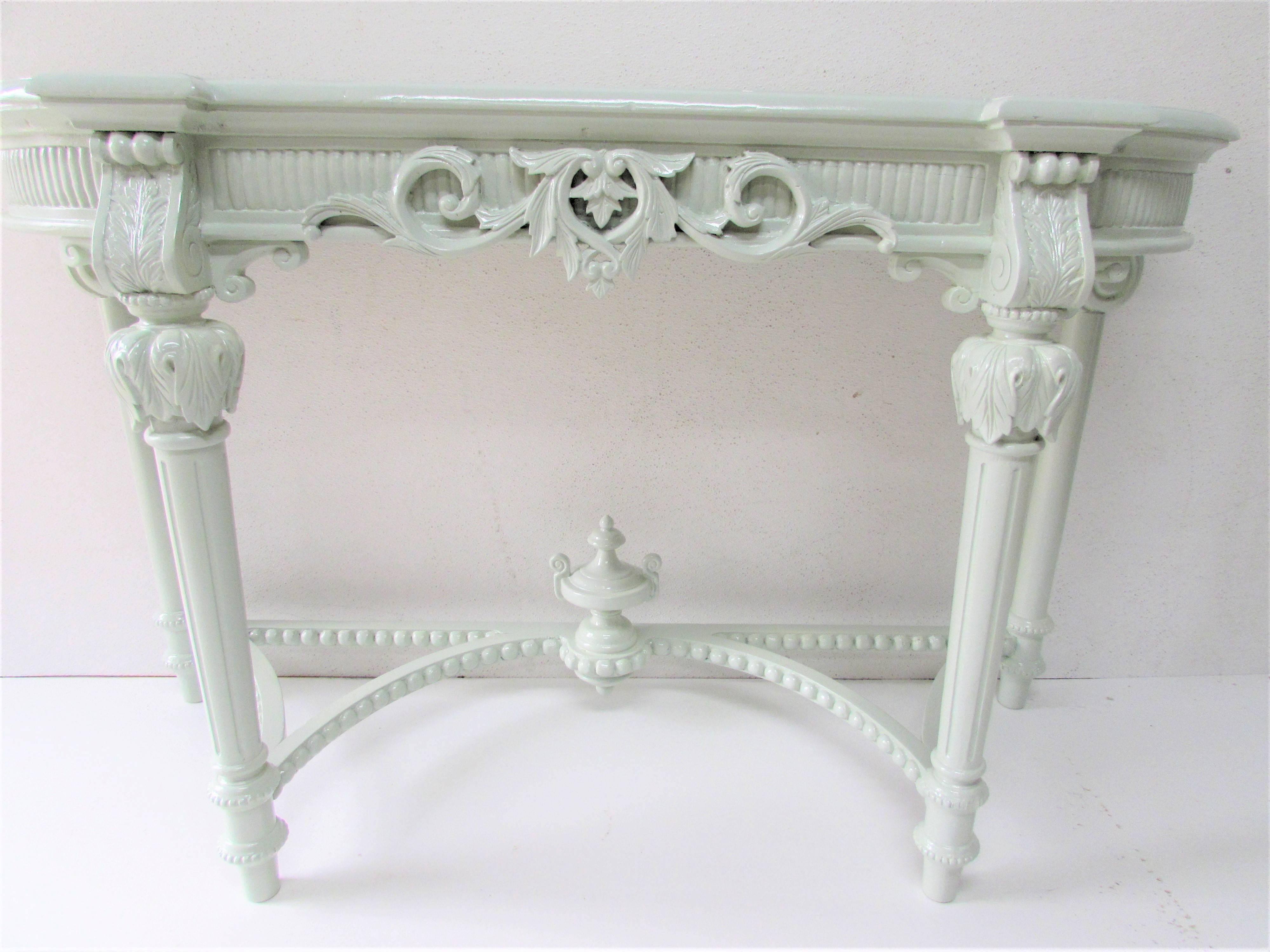 French Louis XV Style Lacquered Console Table In Excellent Condition For Sale In Raleigh, NC