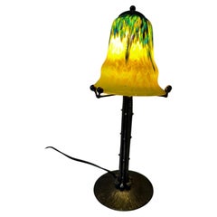 French Art Deco Wrought Iron and Pâte de Verre Table Lamp, 1930s