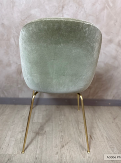 Set of 6 GUBI Beetle Dining Chairs in Pastel Green Velvet with Brass Legs