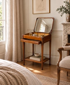 Early 20th Century Art Nouveau Walnut Vanity Table, 1900s