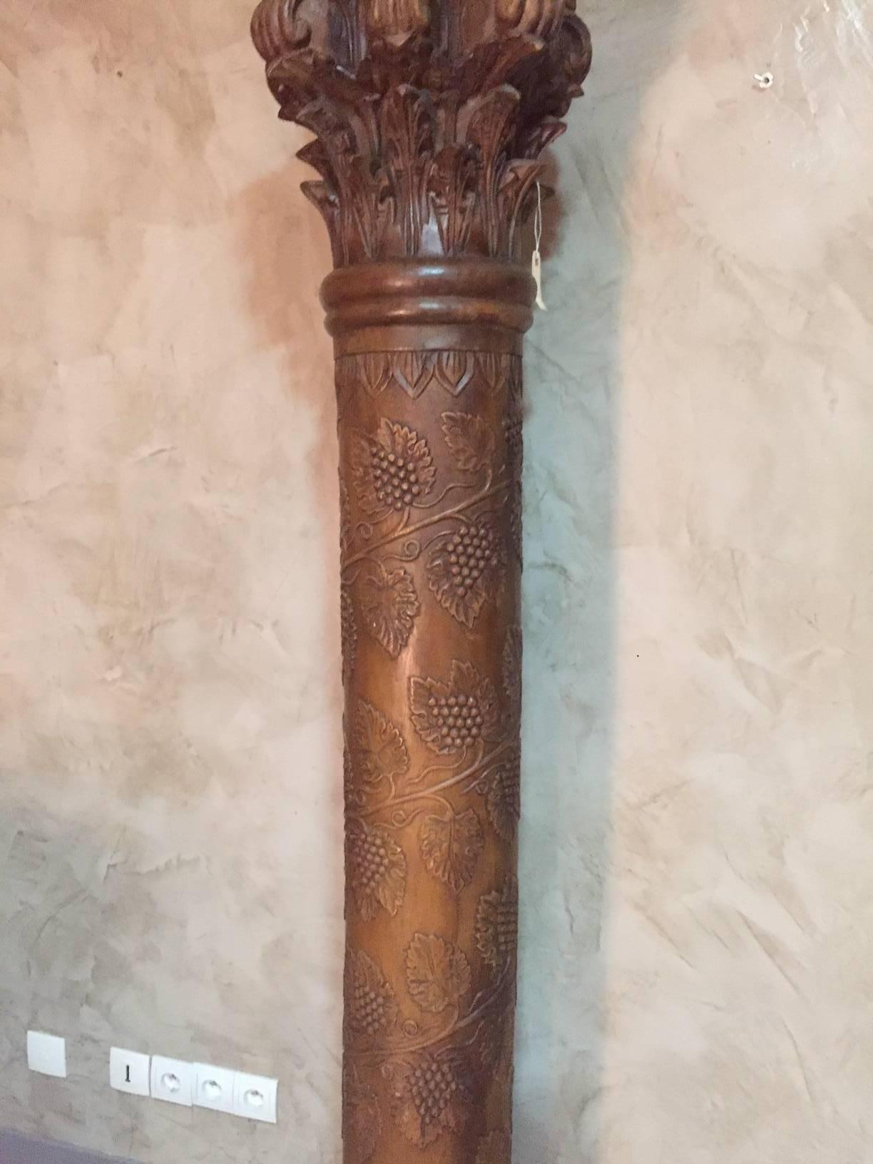 Early 20th Century Pair of Carved Wood Column with Wine Grapes and Vine Leaves 1