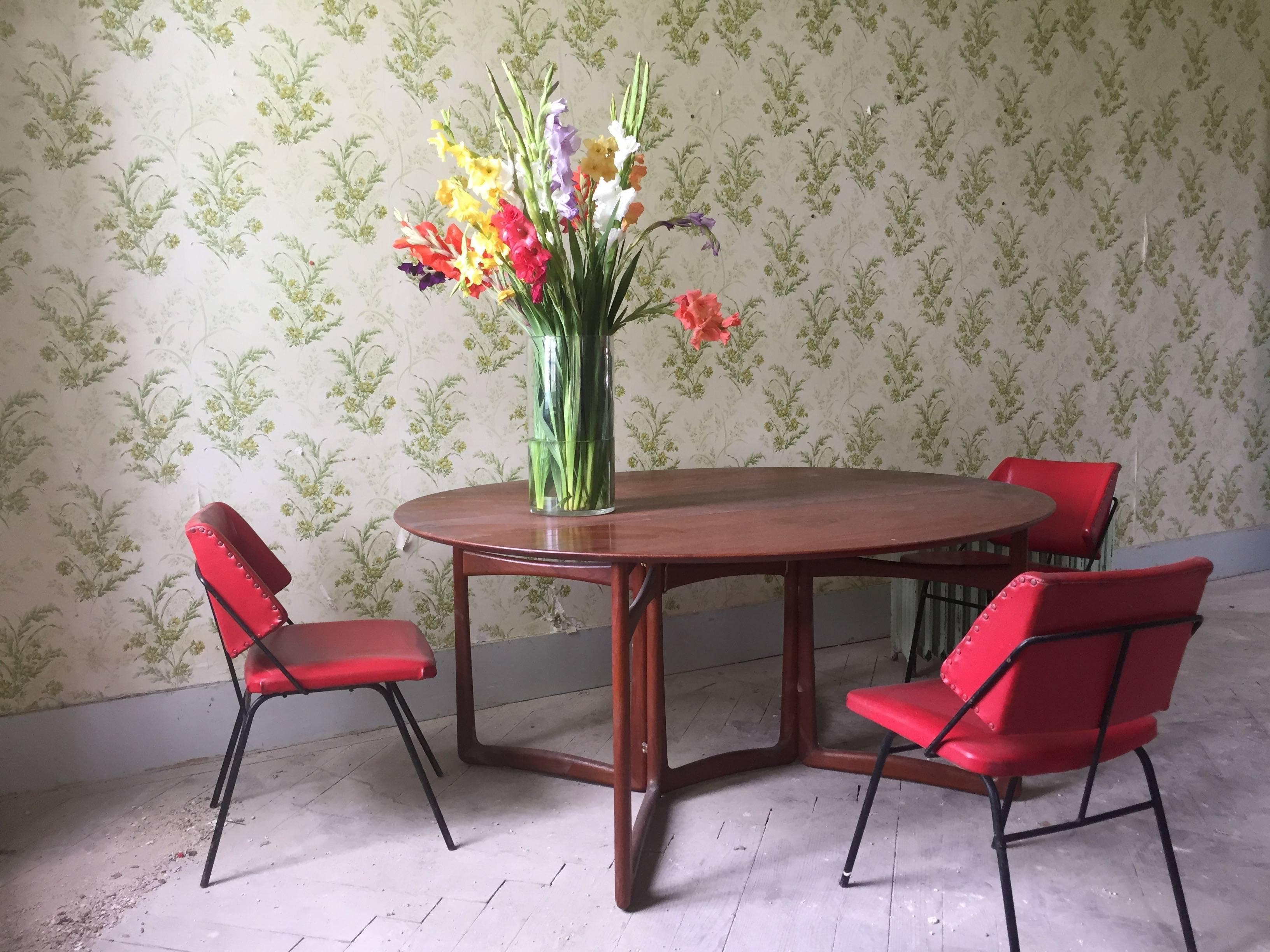 Danish Teak Dining Table Retractable Peter Hvidt & Orla Mølgaard Nielsen For Sale