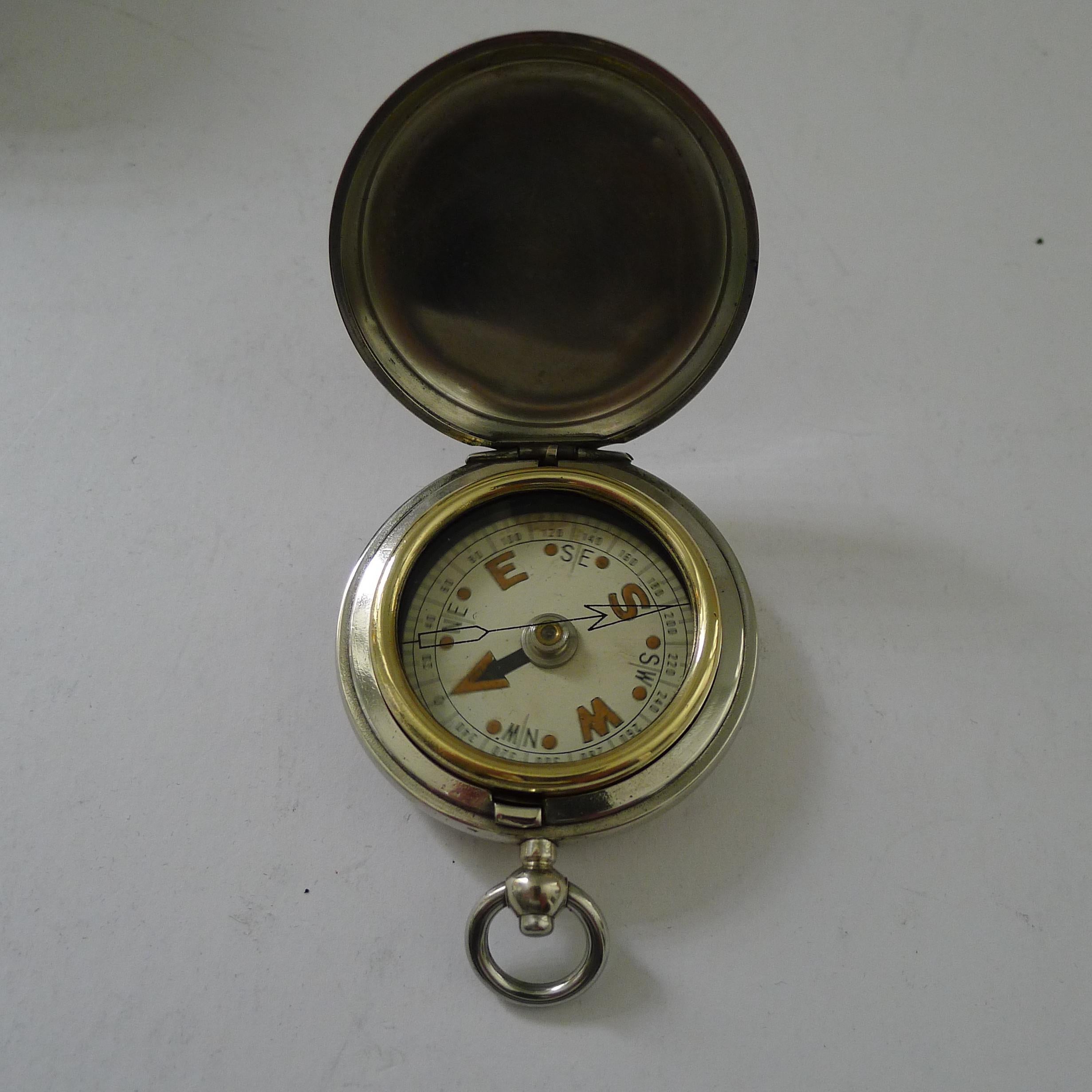 Ancienne boussole militaire anglaise de la Première Guerre mondiale - 1917 en vente 2
