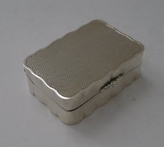 English Sterling Silver Pill / Snuff box - Queens Silver Jubilee - 1977