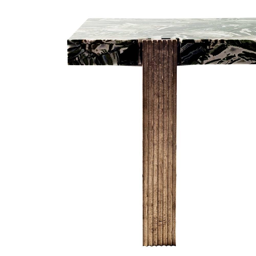 Indien Table basse Capital de DeMuro Das en agate zébrée verte avec pieds en bronze moulé en vente