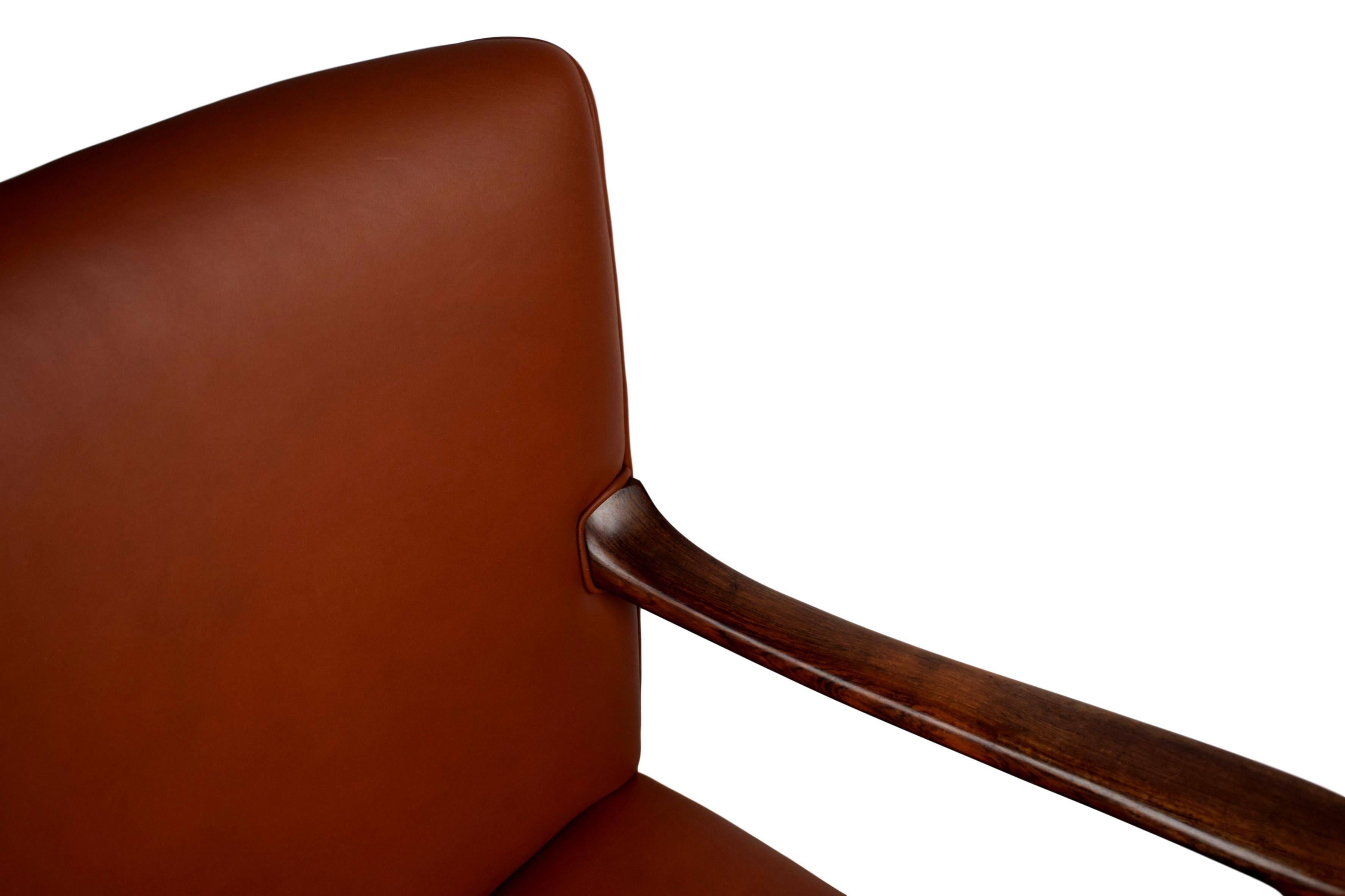 Midcentury Rosewood Armchair by Ole Wanscher, Upholstered with Aniline Leather For Sale 4