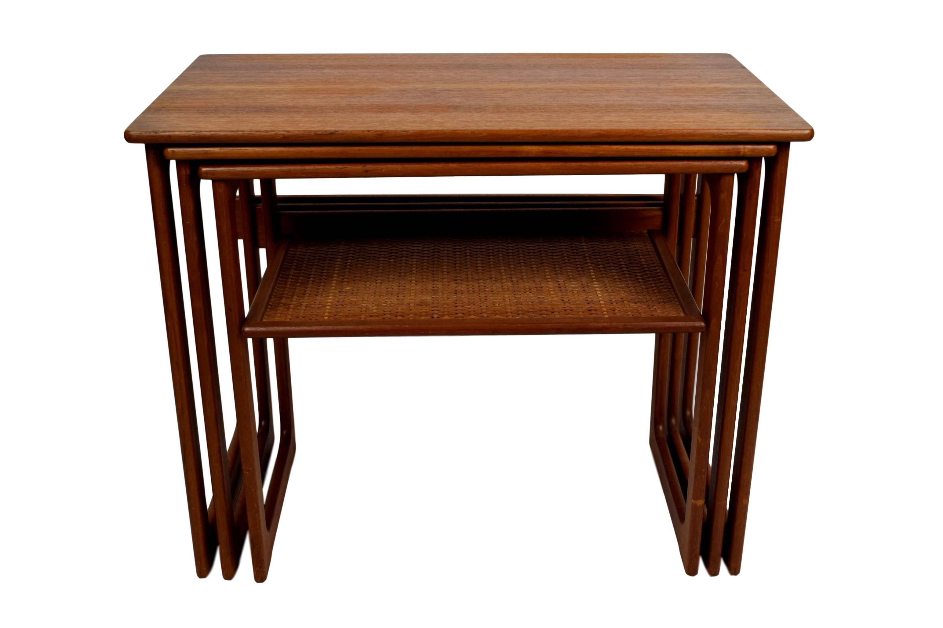 Danish Midcentury Nesting Tables by Johannes Andersen & Illum Wikkelsø Model 219, Teak For Sale