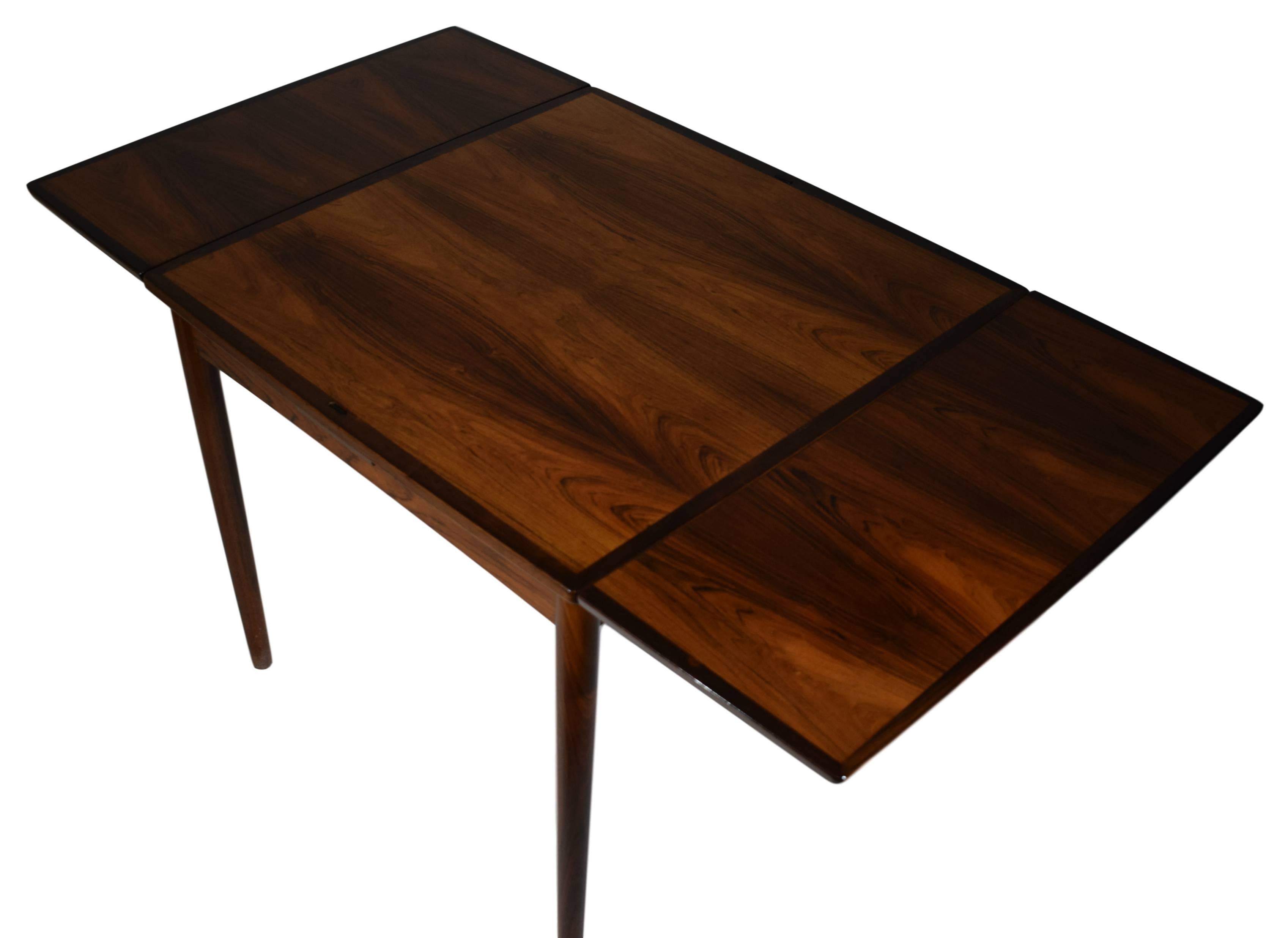 Danish Midcentury Games Table / Dining Table by Poul Hundevad, Reversible Top In Good Condition In Denmark, DK