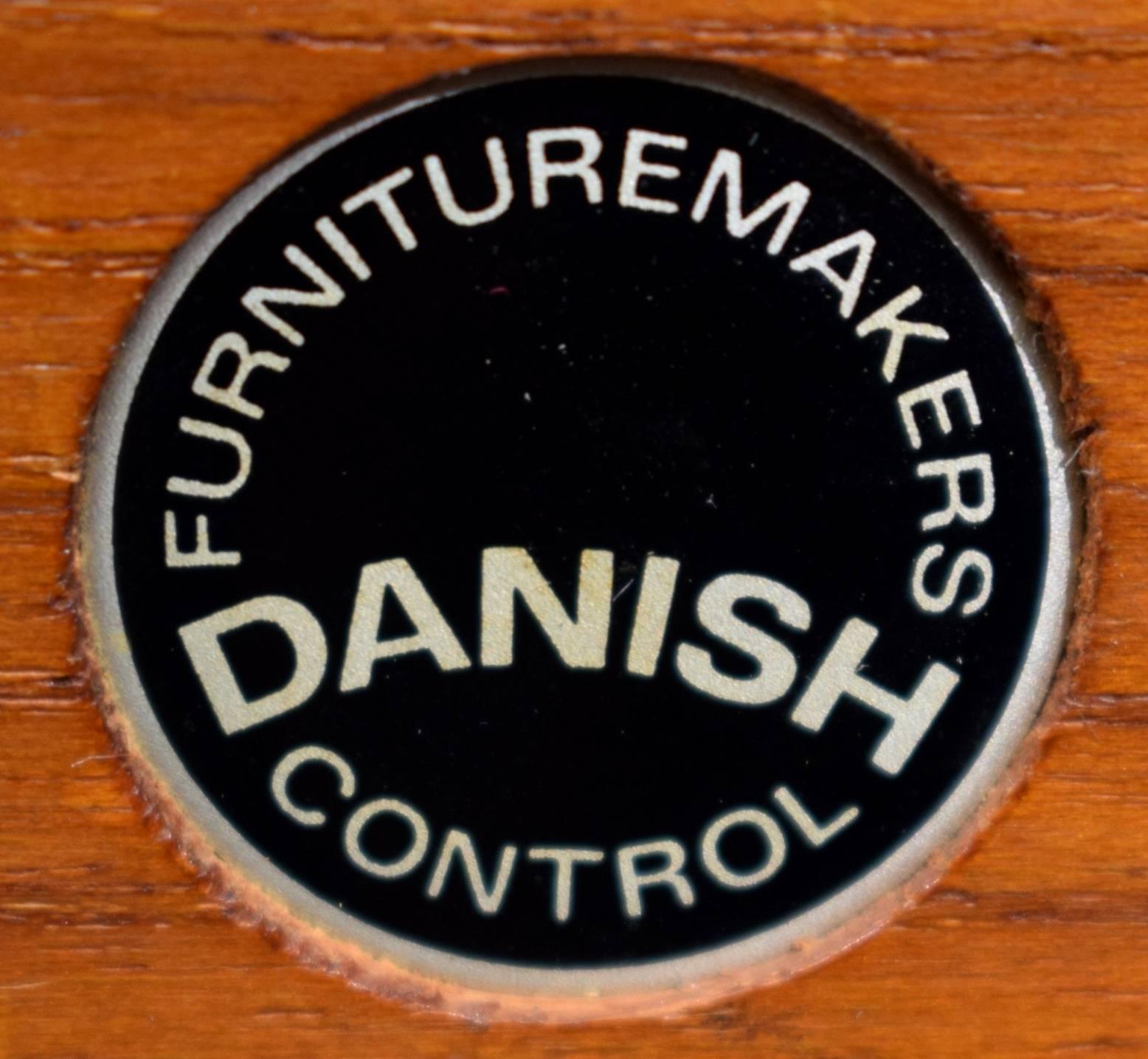 Danish Midcentury Black Aniline Leather Teak Ottoman, Hugo Frandsen, Spøttrup For Sale 4