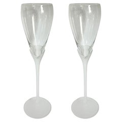 Tulpen-Champagnerflöten aus mattiertem Glas - Ein Paar