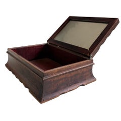 Boîte à bijoux en bois sur le thème de la mer, ornée d'une scène représentant un voilier et dotée d'un miroir intérieur