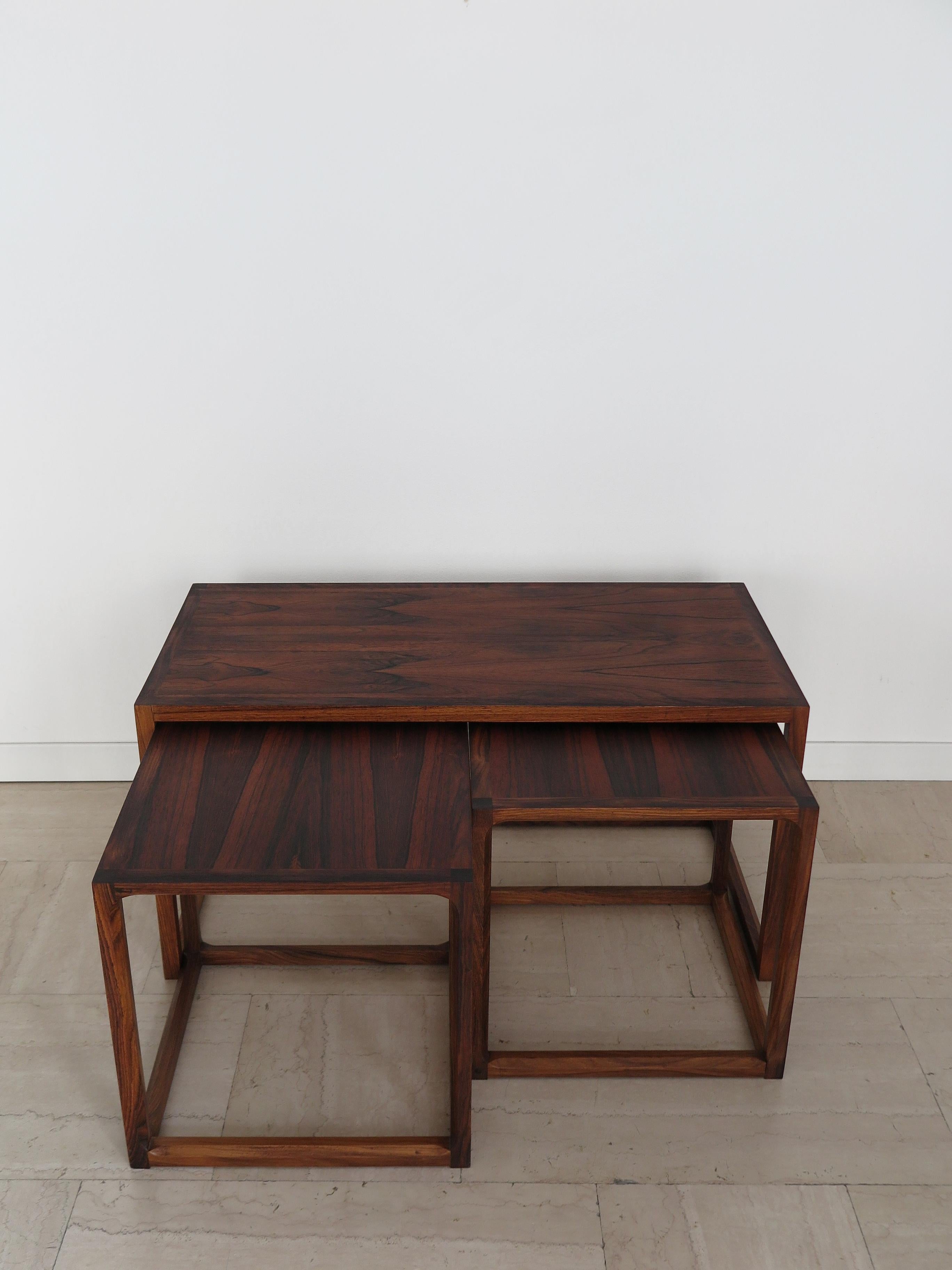 Kai Kristiansen for Aksel Kiersgaard Scandinavian Dark Wood Nesting Tables 1960s In Good Condition For Sale In Reggio Emilia, IT