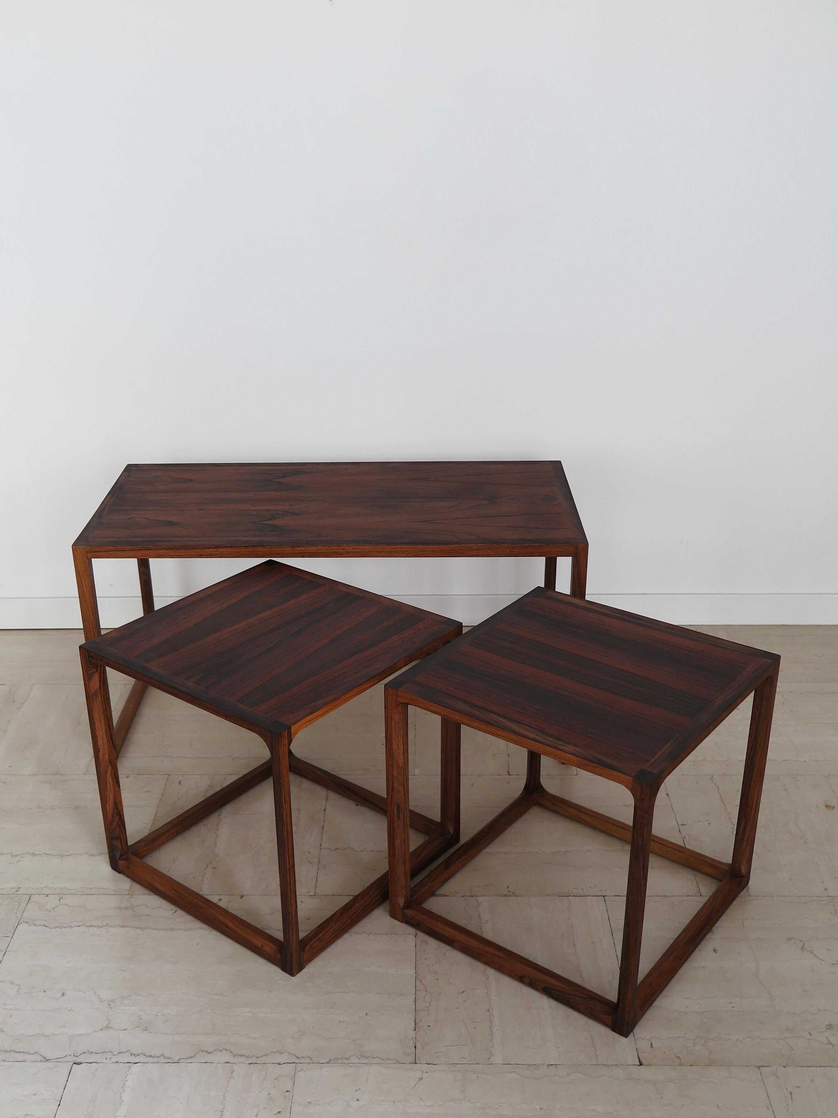 Mid-20th Century Kai Kristiansen for Aksel Kiersgaard Scandinavian Dark Wood Nesting Tables 1960s For Sale