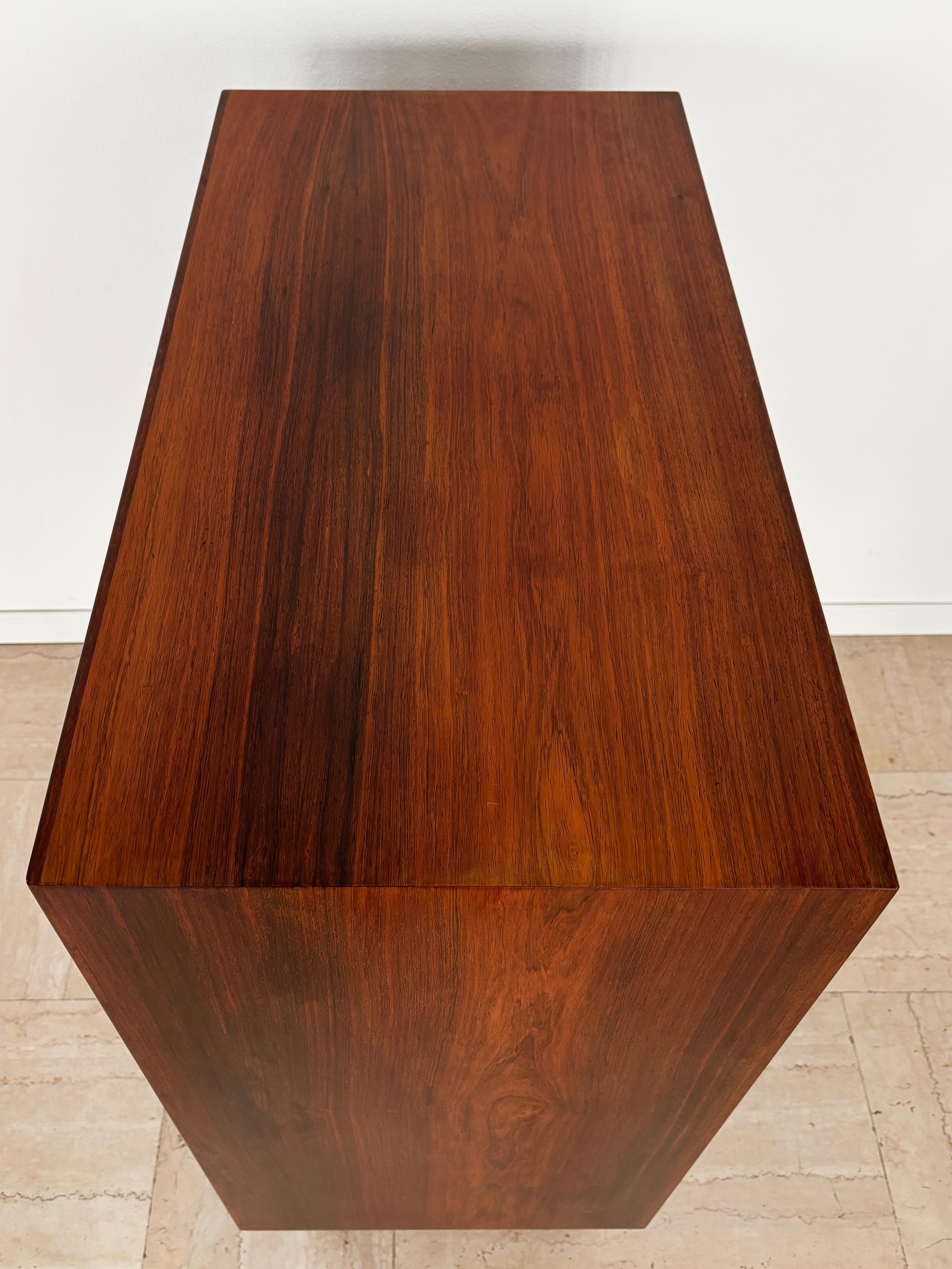 Arne Vodder Scandinavian Midcentury Dark Wood Chest of Drawers, Denmark 1960s In Good Condition For Sale In Reggio Emilia, IT