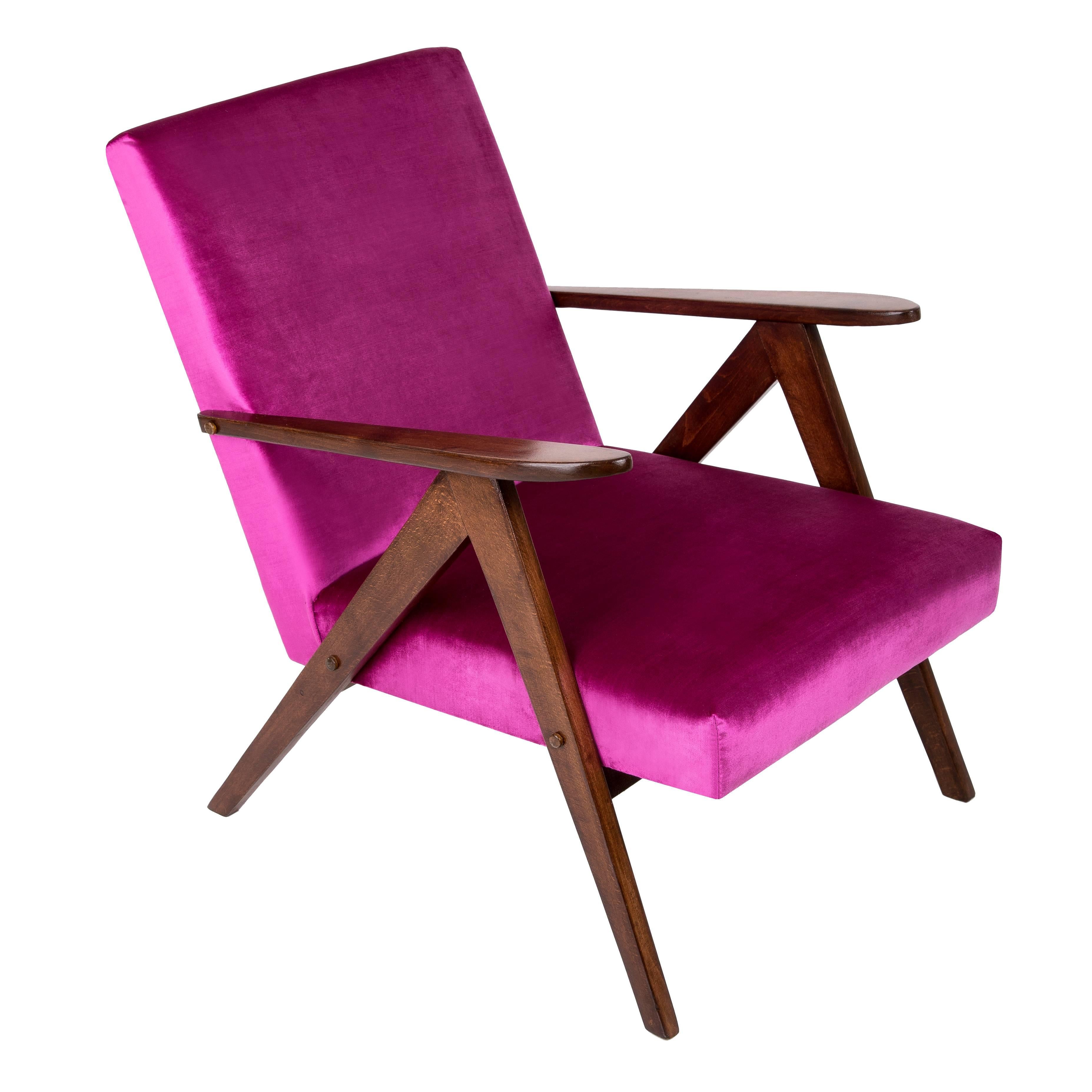 Mid-Century Modern Magenta Pink Armchair, B-310 VAR, 1960s, Poland For Sale