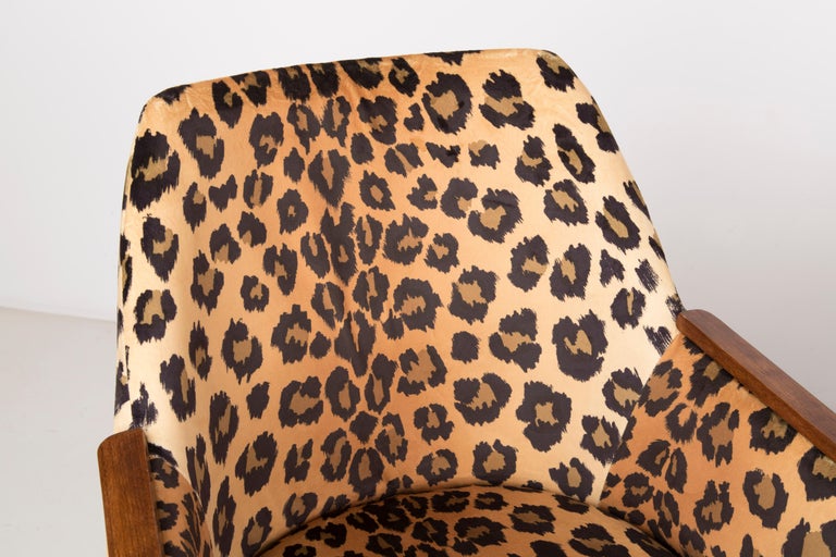 Set of Two Mid-Century Modern Leopard Print Chairs, 1960s, Germany For Sale 5
