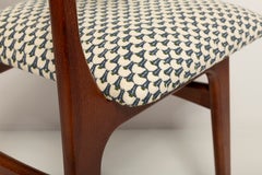 Sei sedie "Butterfly" in stile Mid-Century, tessuto jacquard bianco e blu, legno di noce, anni '60