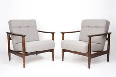 Pair of beige armchairs, Edmund Homa, GFM-142, 1960s, Poland.