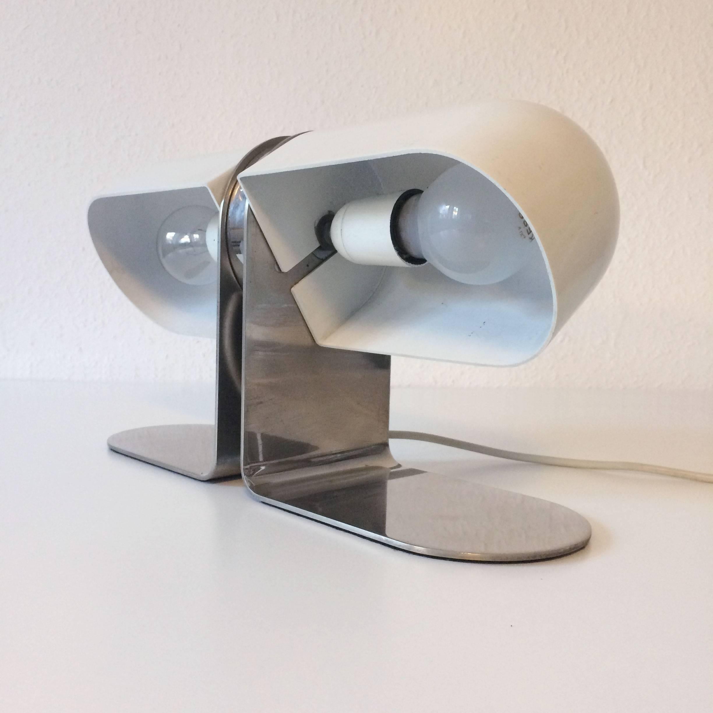 Rare lampe de table ou lampe de bureau moderne du milieu du siècle dernier par Andre Ricard pour Metalarte en vente 3