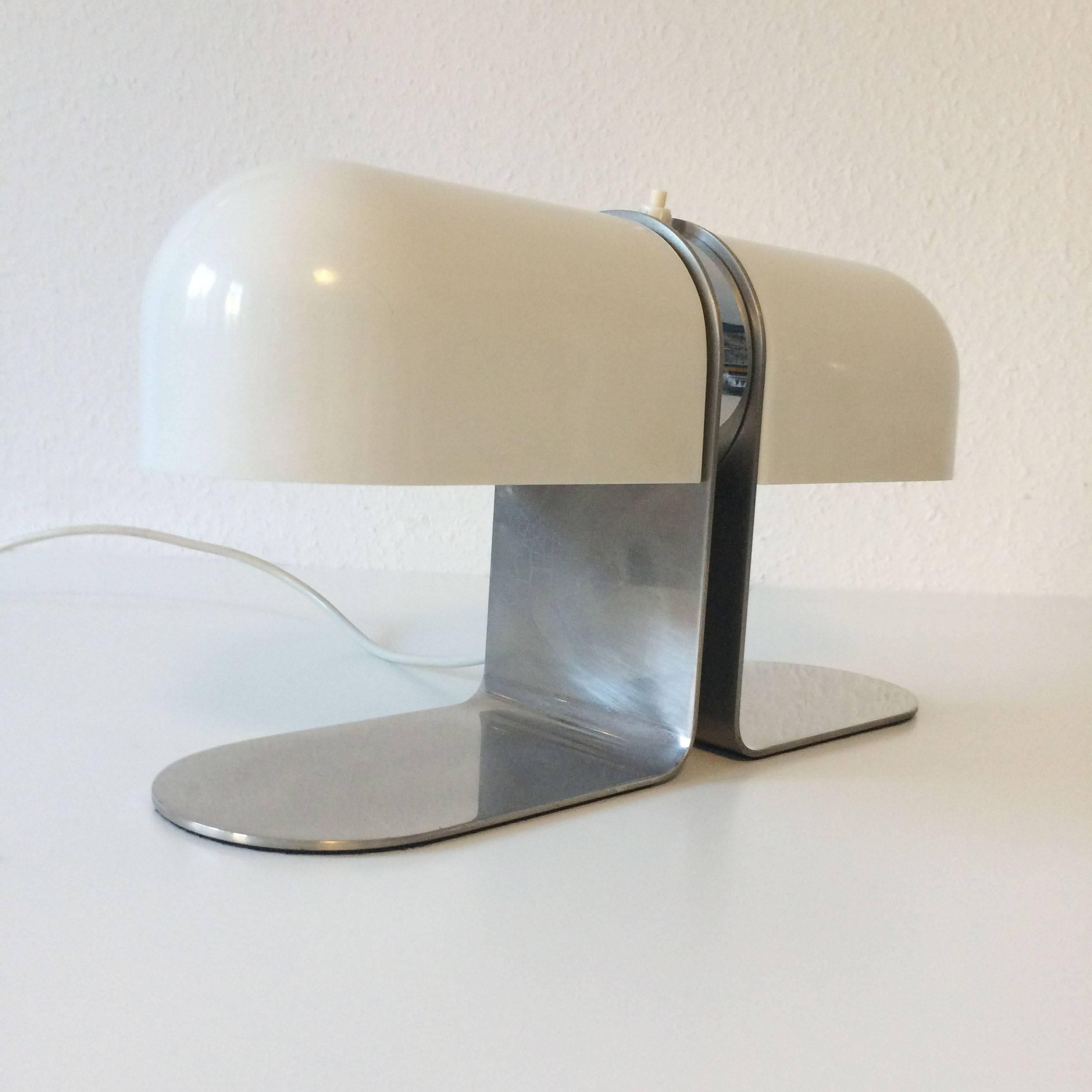 Rare lampe de table ou lampe de bureau moderne du milieu du siècle dernier par Andre Ricard pour Metalarte Bon état - En vente à Munich, DE