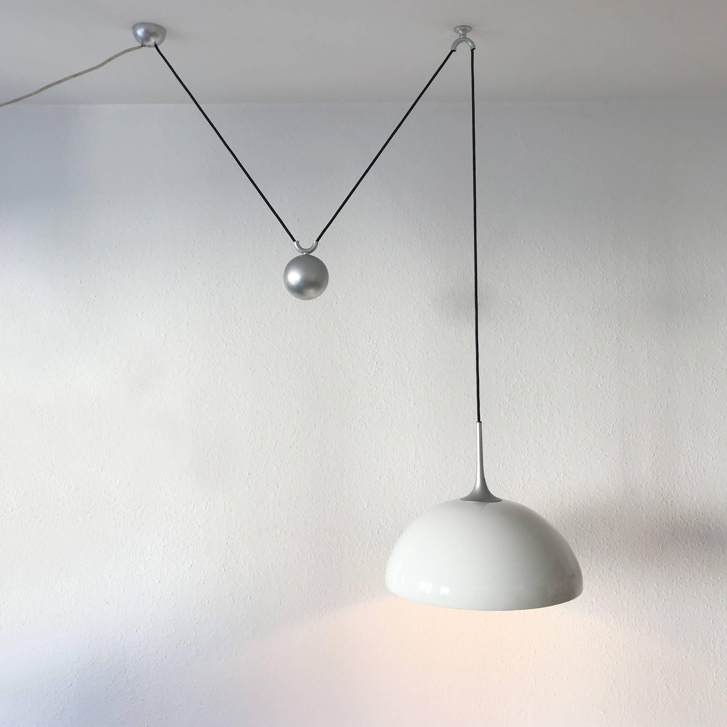 Counterweight Pendant Lamp by Florian Schulz In Excellent Condition In Munich, DE