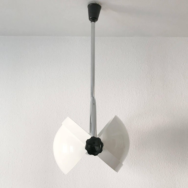 Large & Exceptional Mid Century Modern Pendant Lamp or Hanging Light Italy 1970s In Good Condition For Sale In Munich, DE