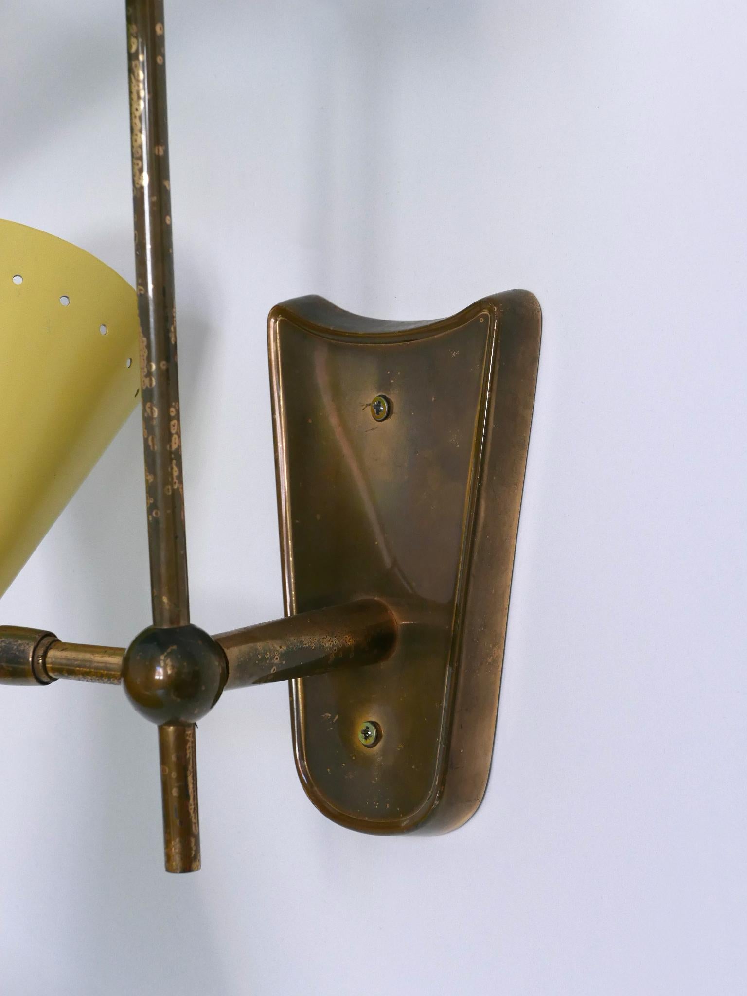 Excepcional candelabro o plafón diábolo de tres brazos de BAG Turgi Años 50 en venta 12