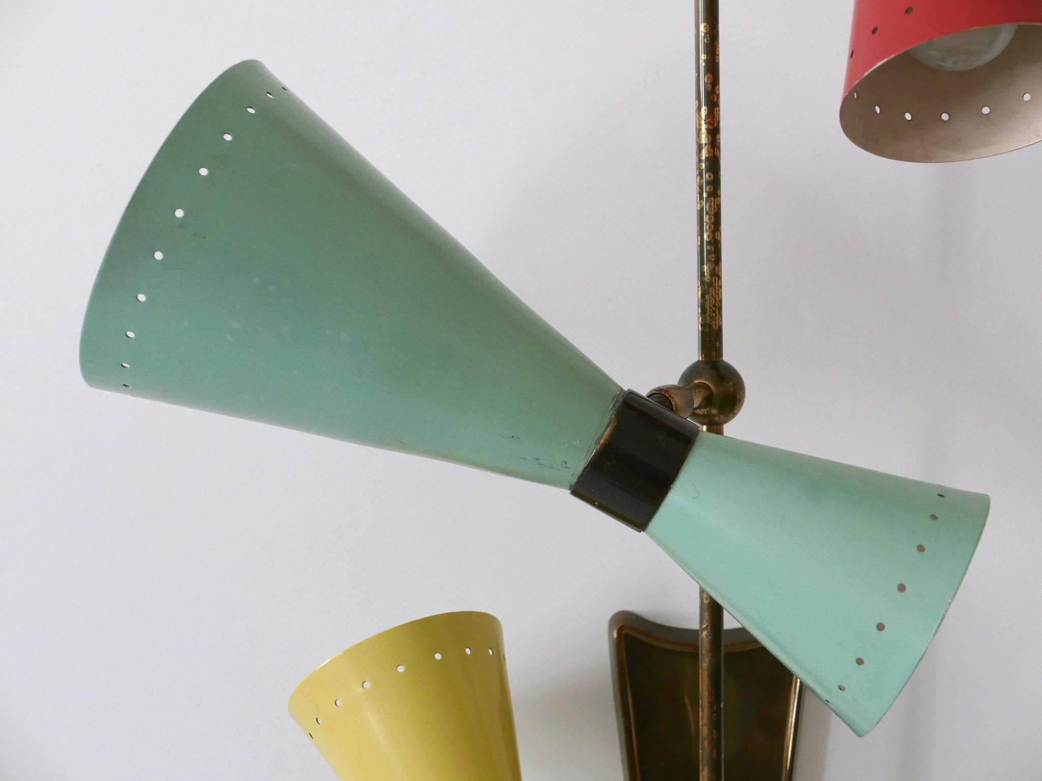 Excepcional candelabro o plafón diábolo de tres brazos de BAG Turgi Años 50 en venta 10