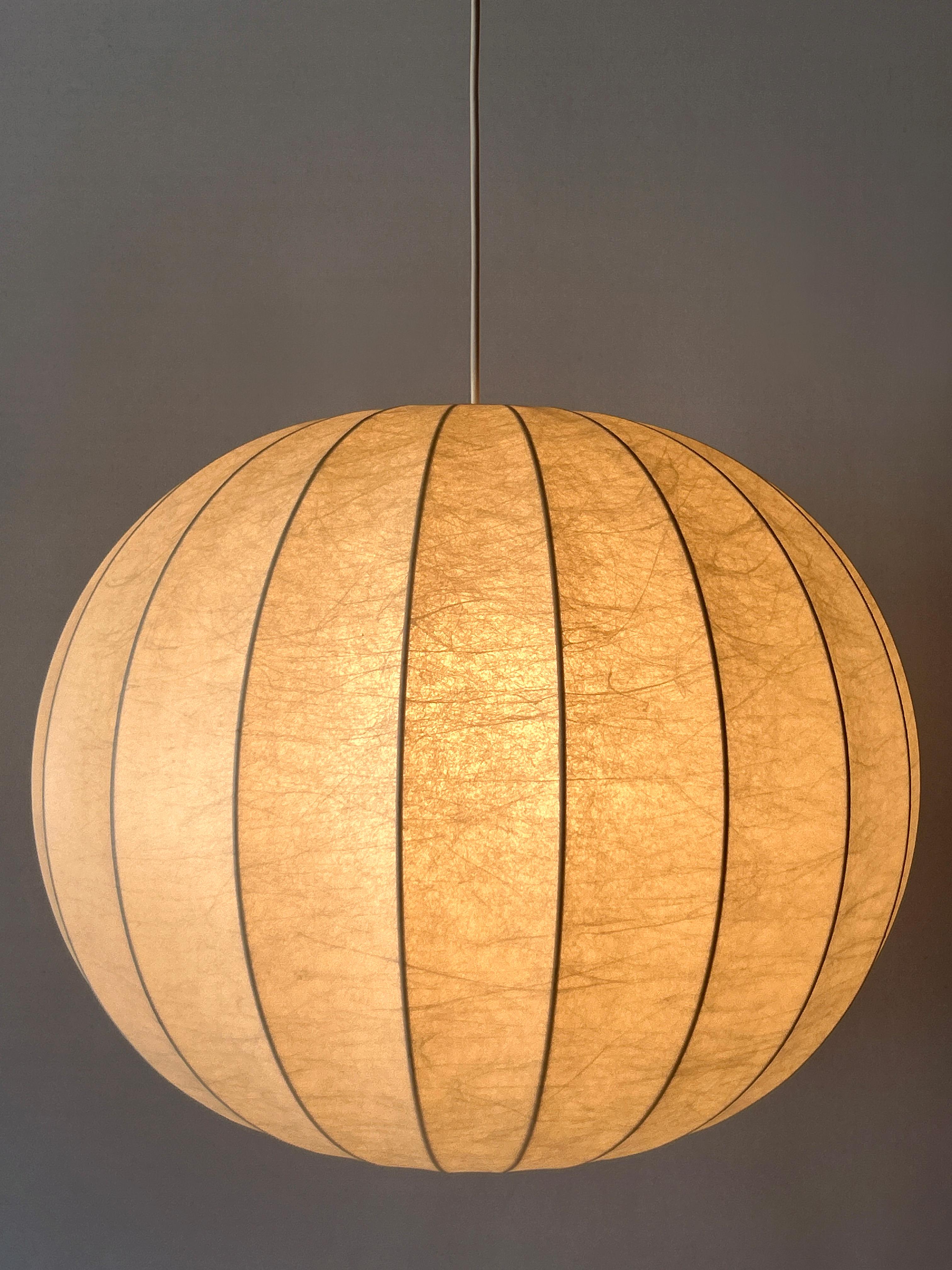 Tedesco XL Lampada a sospensione o lampada a sospensione Goldkant Cocoon della metà del secolo, Germania 1960 in vendita