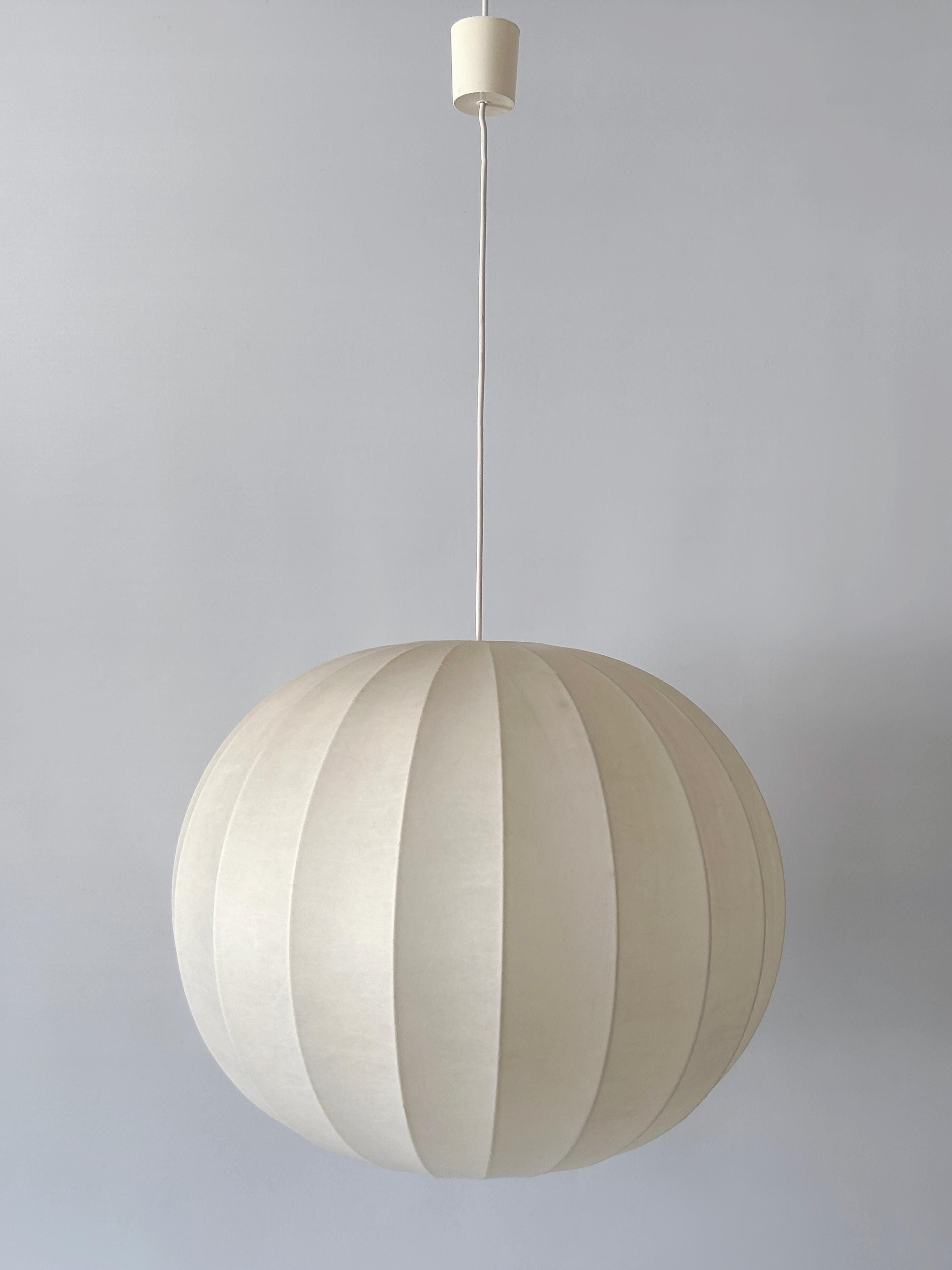 Metà XX secolo XL Lampada a sospensione o lampada a sospensione Goldkant Cocoon della metà del secolo, Germania 1960 in vendita
