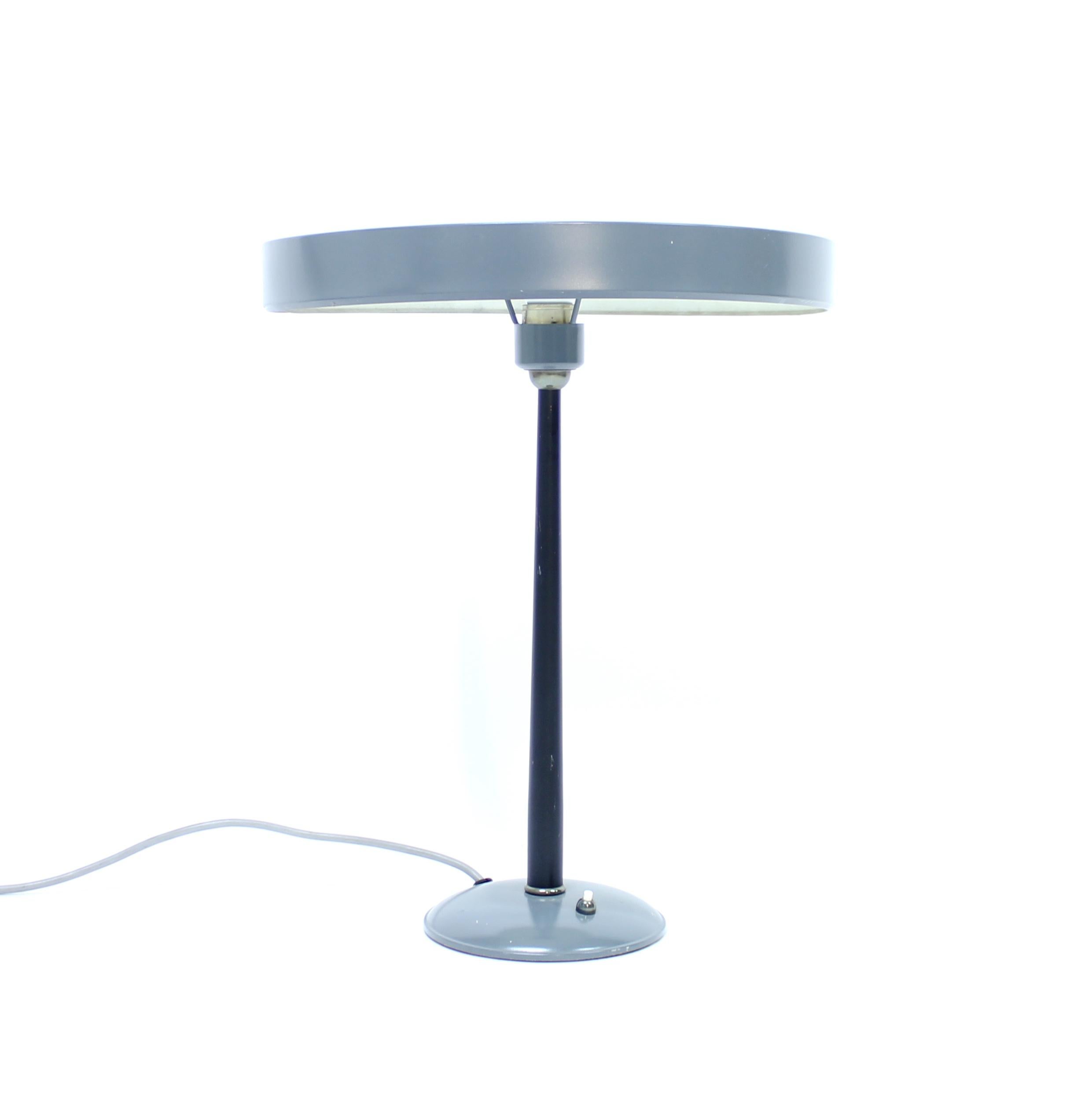 Mid-Century Modern Louis Kalff, Timor table lamp, Philips, 1960s For Sale