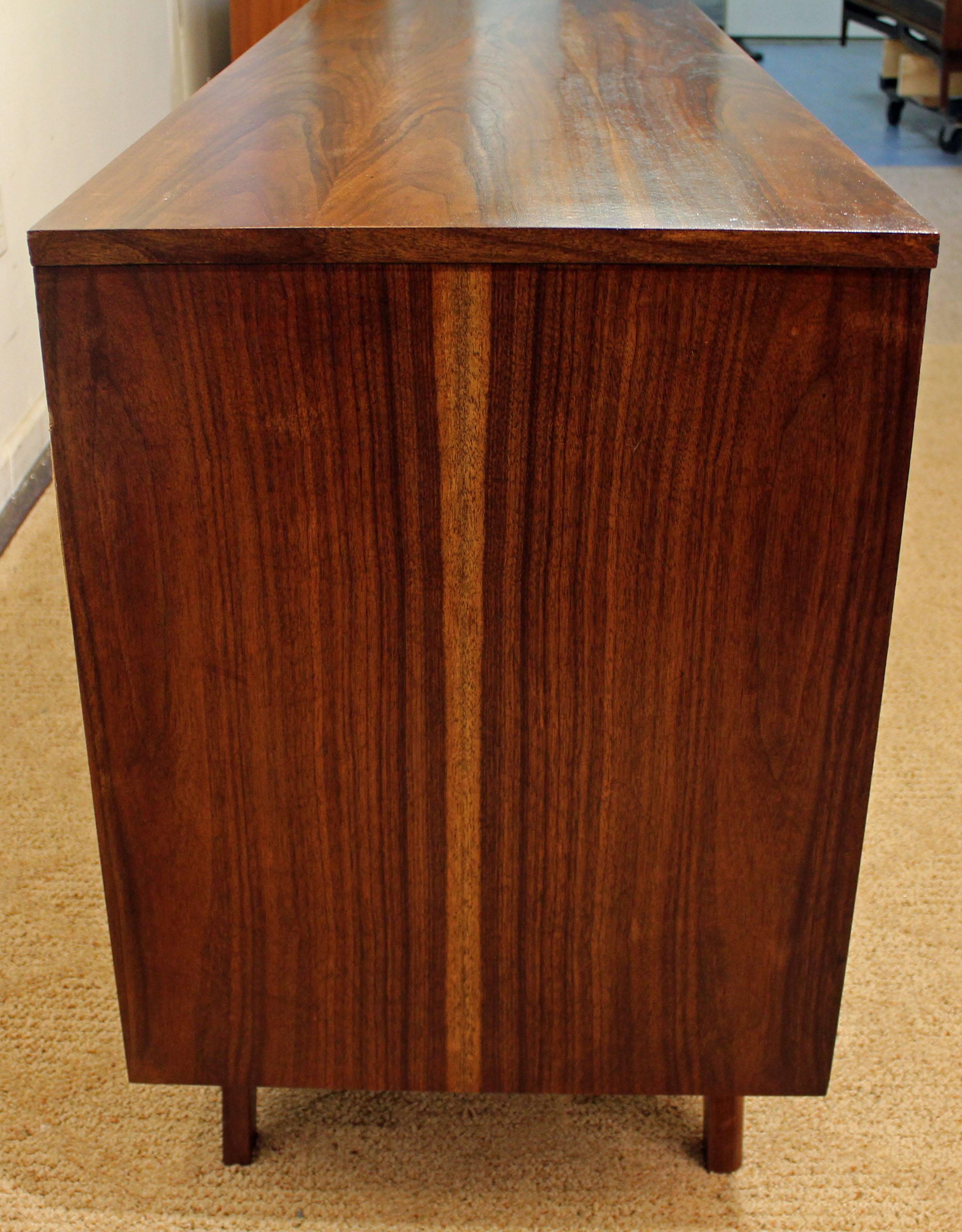 American Mid-Century Modern Young Manufacturing Co. Walnut Parquet-Front Credenza