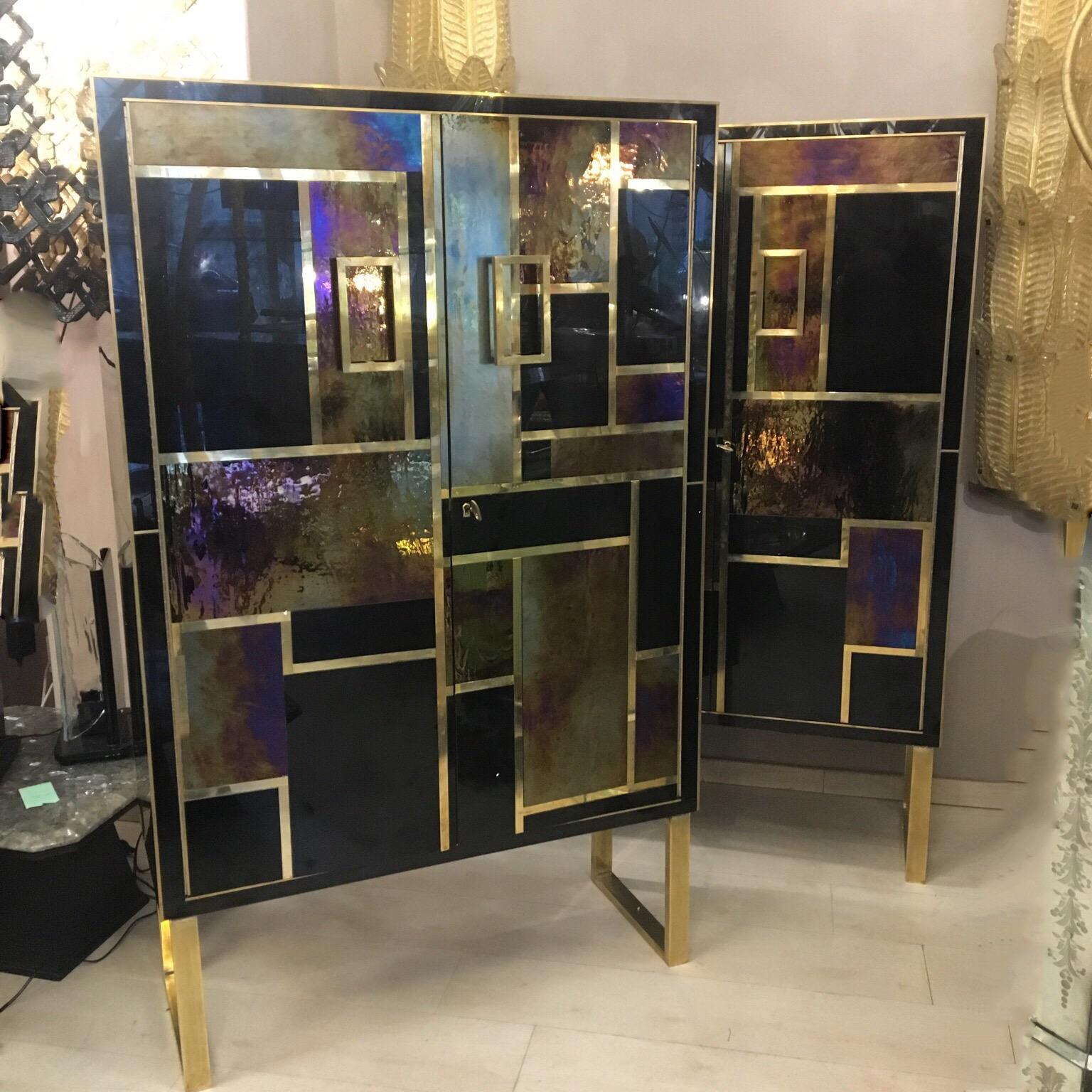 Pair of Italian Opaline Glass Cabinets Brass Fittings, 1980s In Excellent Condition In Florence, IT