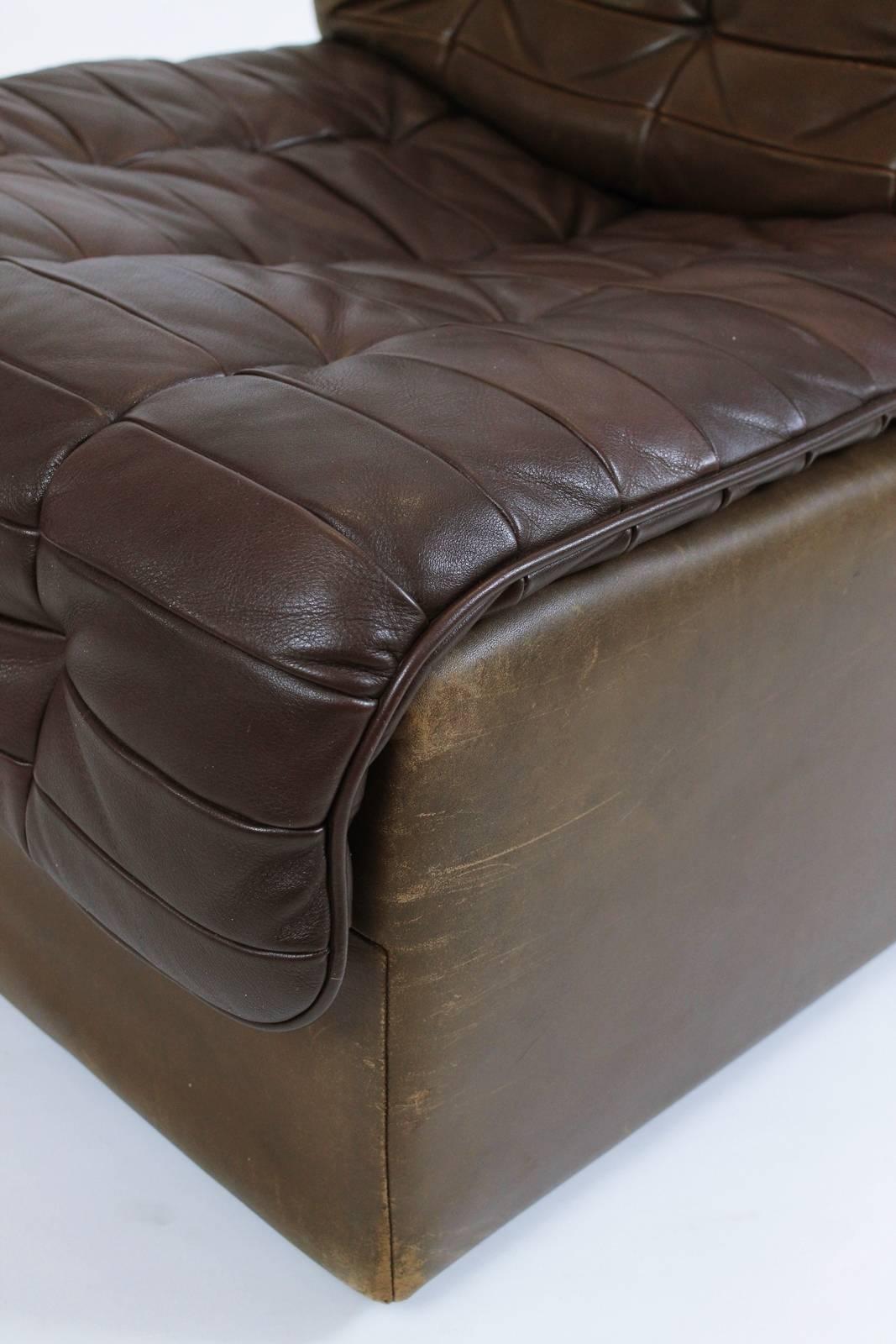 De Sede Model DS-11 Tufted Dark brown Leather Modular Sofa, Switzerland, 1970 In Fair Condition In Debrecen-Pallag, HU