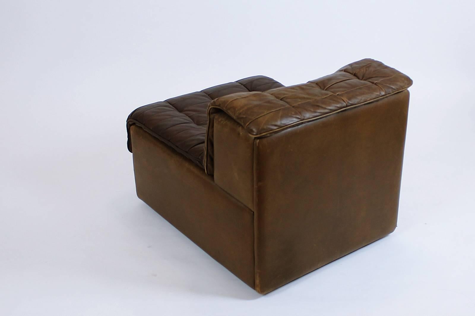 De Sede Model DS-11 Tufted Dark brown Leather Modular Sofa, Switzerland, 1970 1