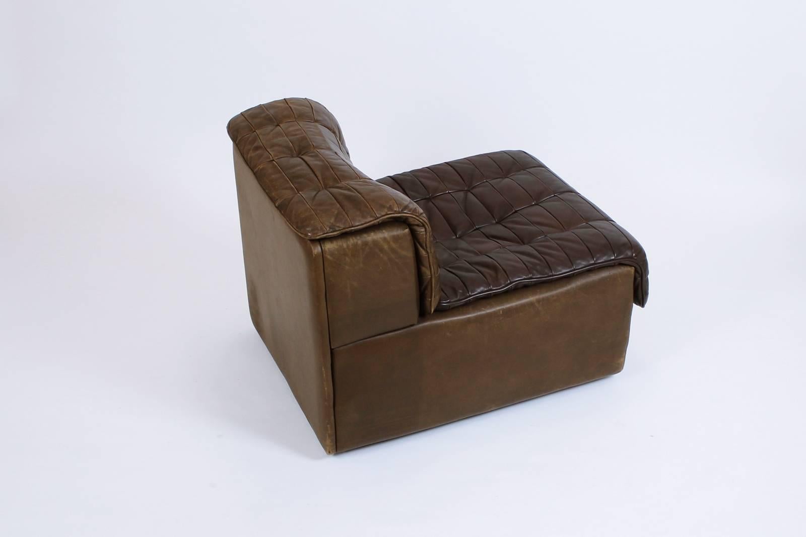 De Sede Model DS-11 Tufted Dark brown Leather Modular Sofa, Switzerland, 1970 3