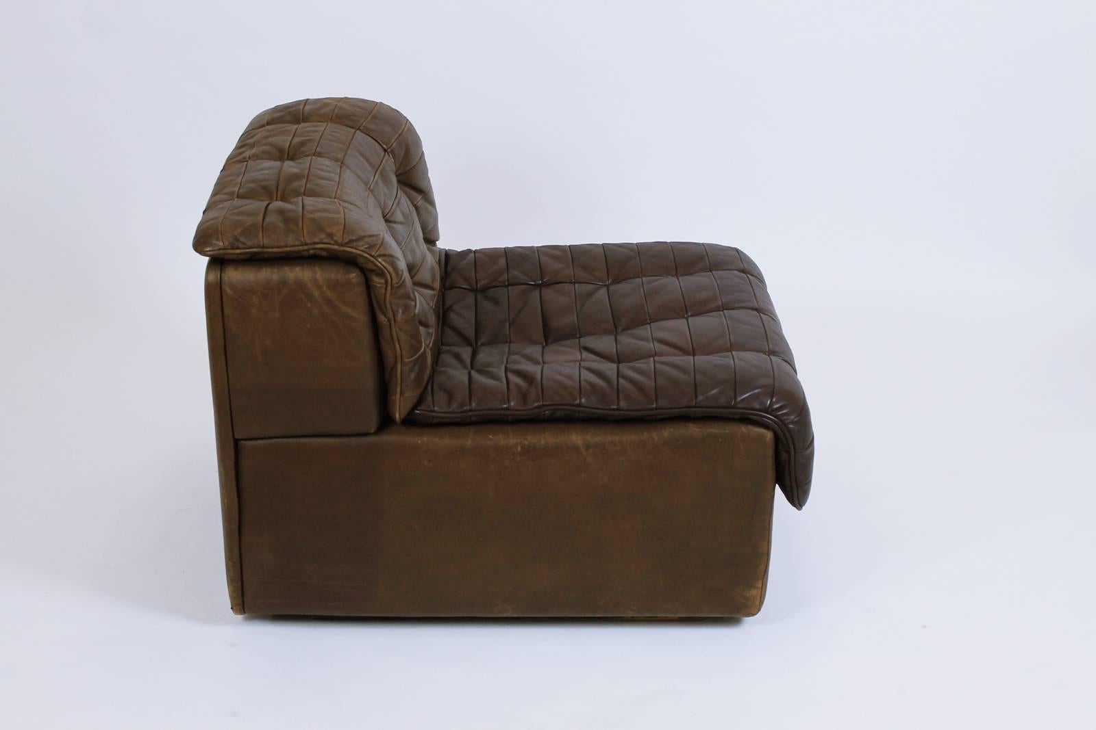 De Sede Model DS-11 Tufted Dark brown Leather Modular Sofa, Switzerland, 1970 5