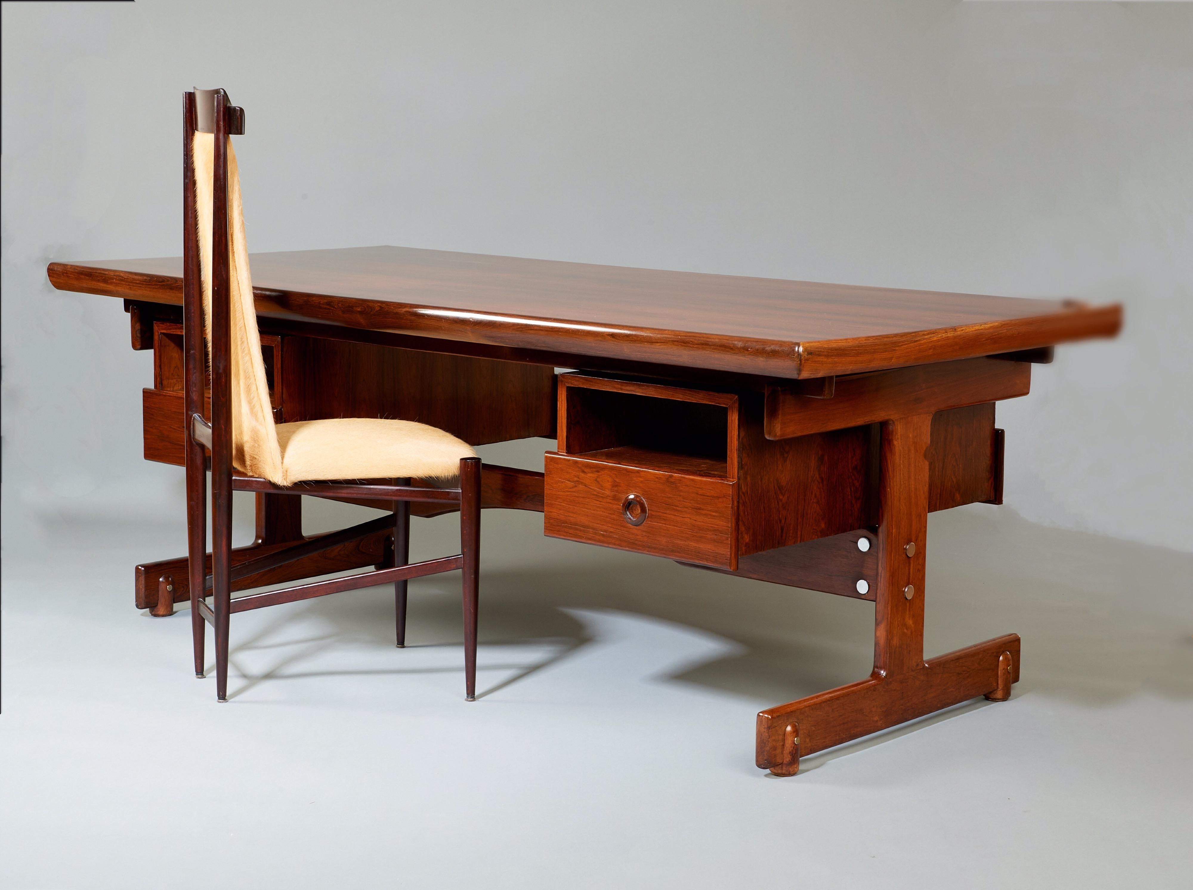 Sergio Rodrigues, Stunning and Monumental Modernist Desk, Brazil, 1962 10