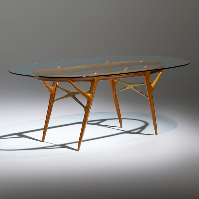 Ico Parisi, Exceptional Oval Dining Table in Elm, Glass, and Bronze, Italy  1950s For Sale at 1stDibs