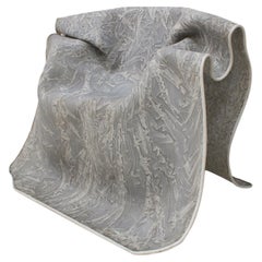 Chaise sculpturale grise organique fabriquée en fibre de verre, Italie, années 1980