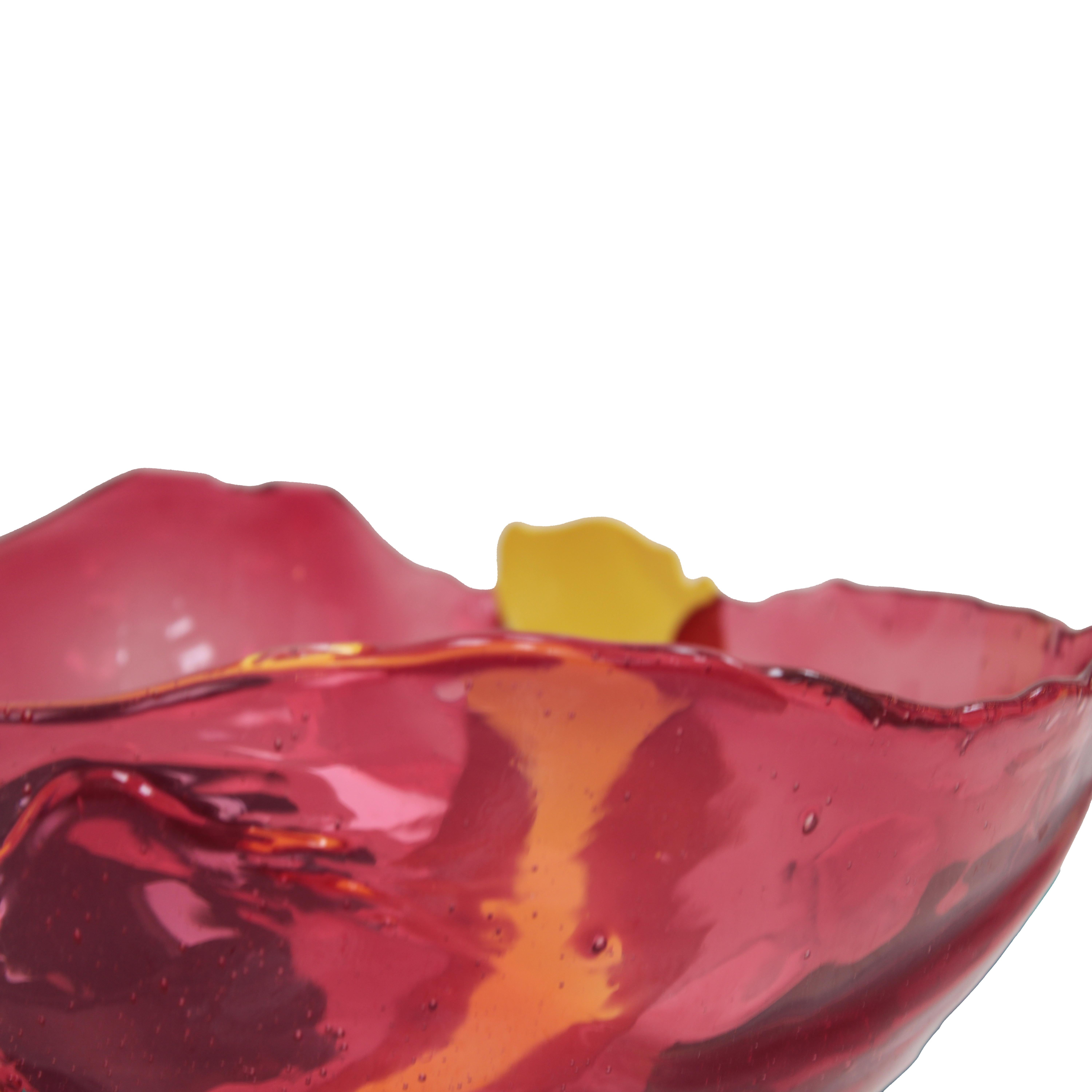 XXI secolo e contemporaneo Fruttiera in resina di Gaetano Pesce Fish Collection'S dal design unico e colorato. in vendita