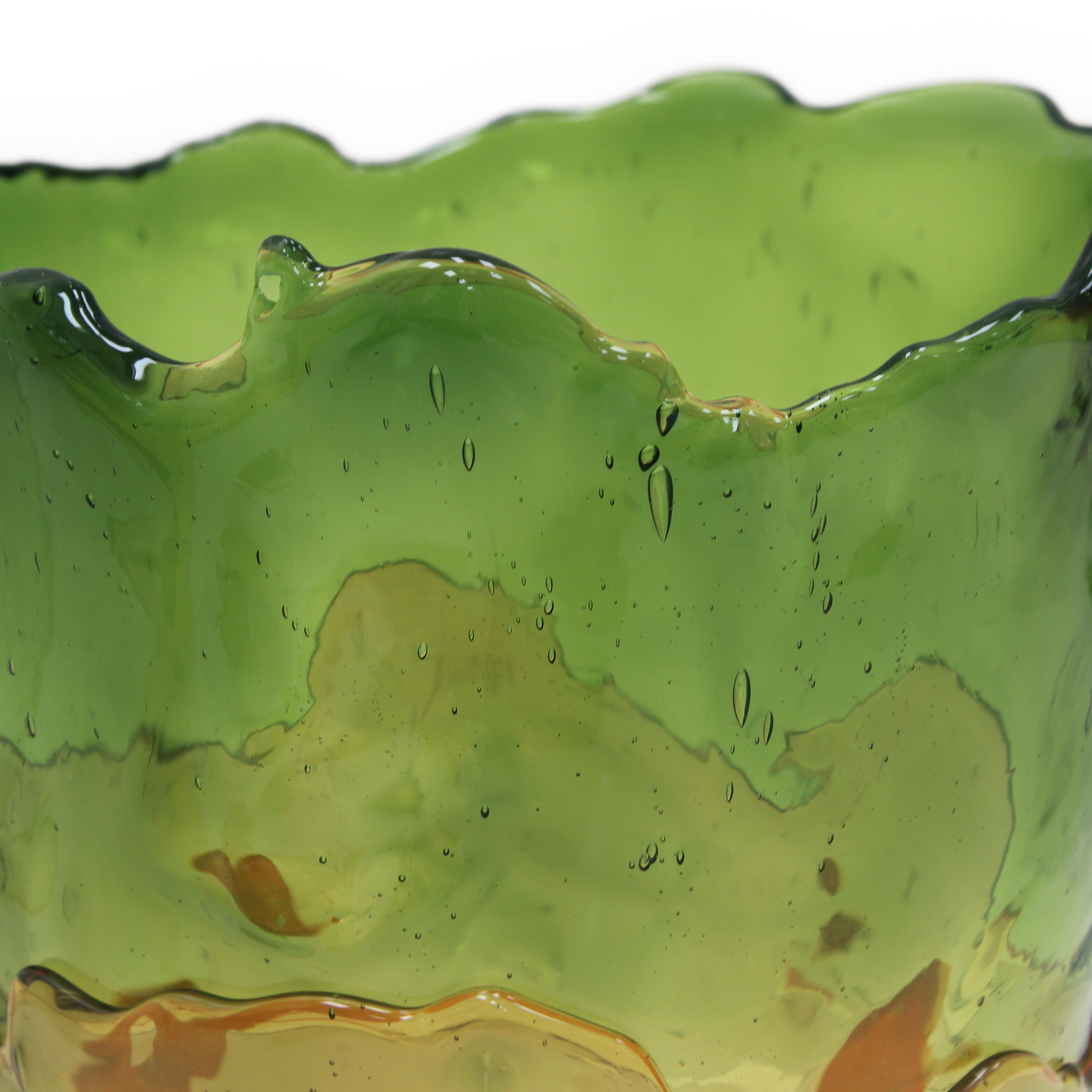 Hand-Crafted Resin Vase Model Clear Extc Designed by Gaetano Pesce Fish Collection Modern Art For Sale