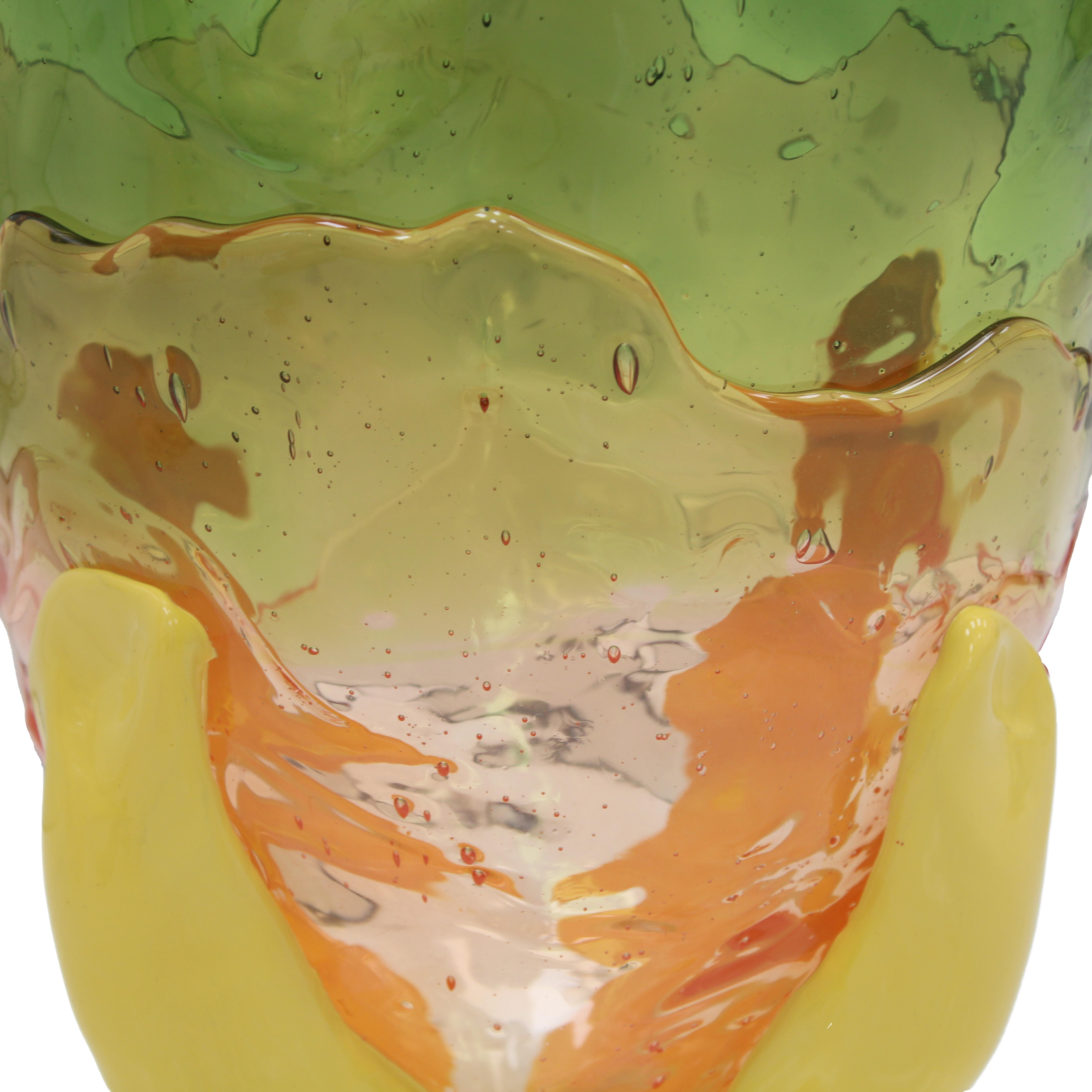 Resin Vase Model Clear Extc Designed by Gaetano Pesce Fish Collection Modern Art In Good Condition For Sale In Ibiza, Spain