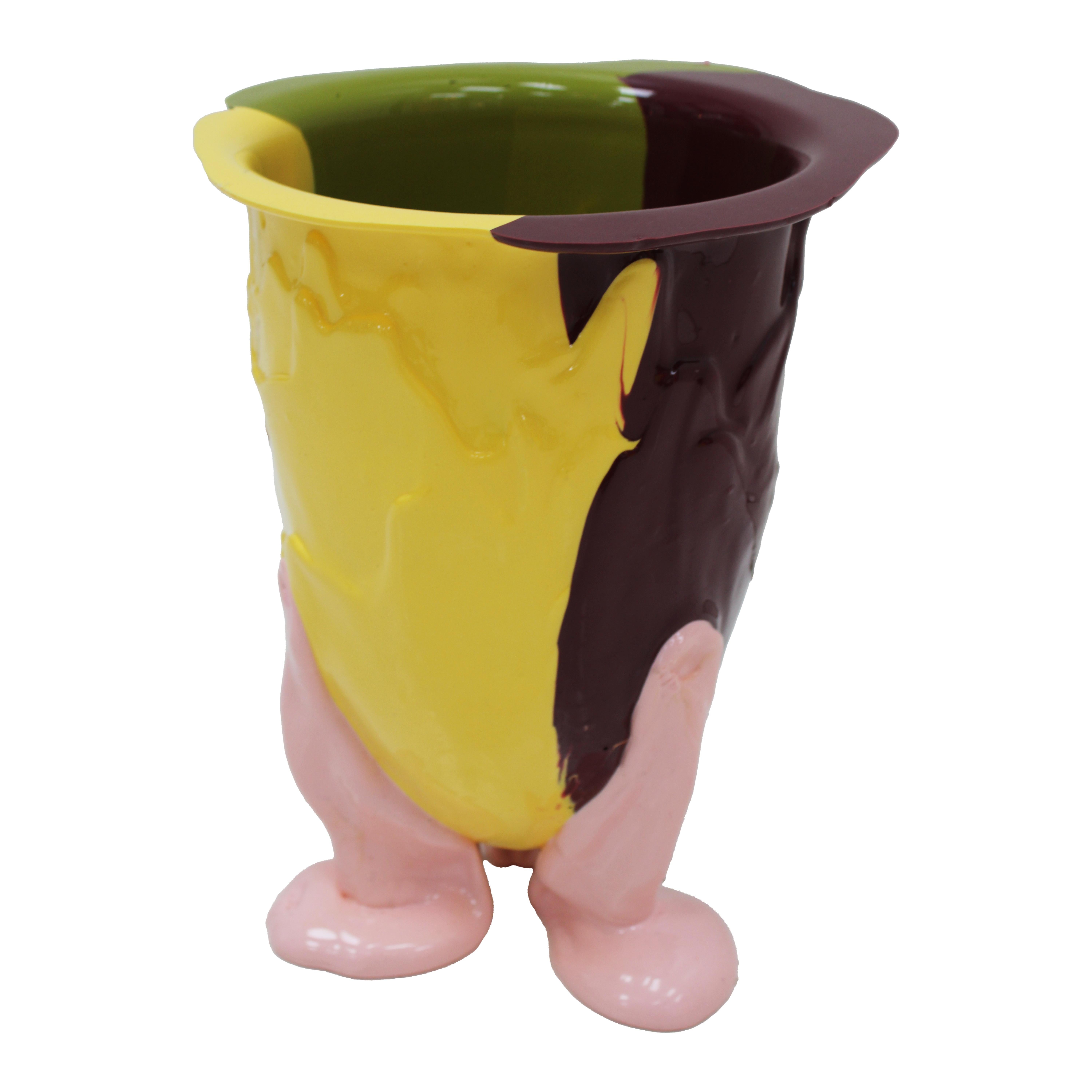Resin Vase Model Amazonia Designed by Gaetano Pesce Fish Collection Contemporary For Sale 1