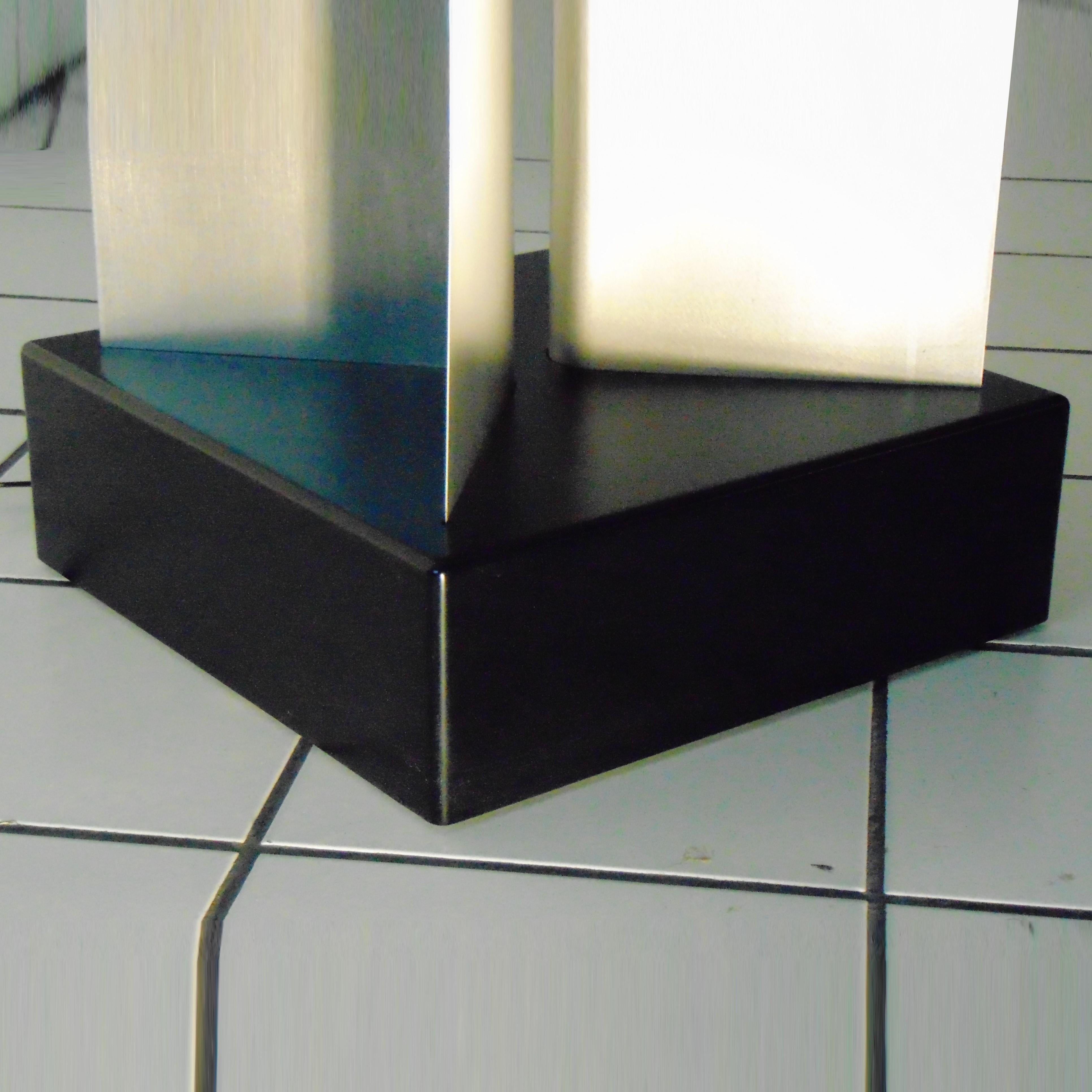Studio A.R.D.I.T.I. Floor Lamp for Sormani Nucleo Italy 1975, Steel, Lucite In Fair Condition In Arosio, IT