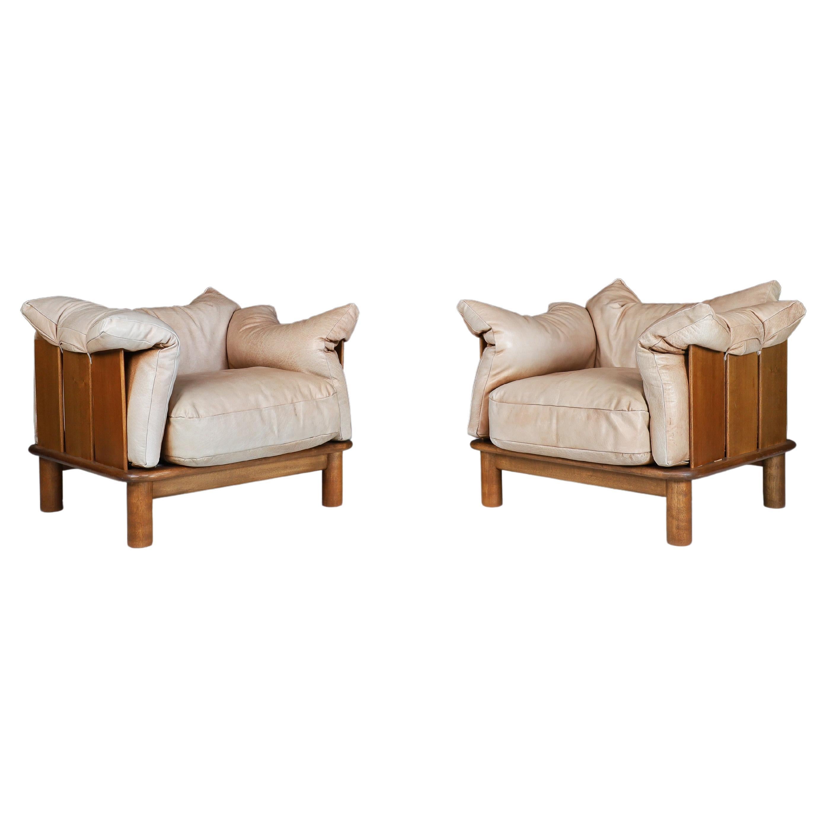 Camel Leather and Walnut Lounge Chairs from De Pas, D'Urbino Lomazzi for Padova