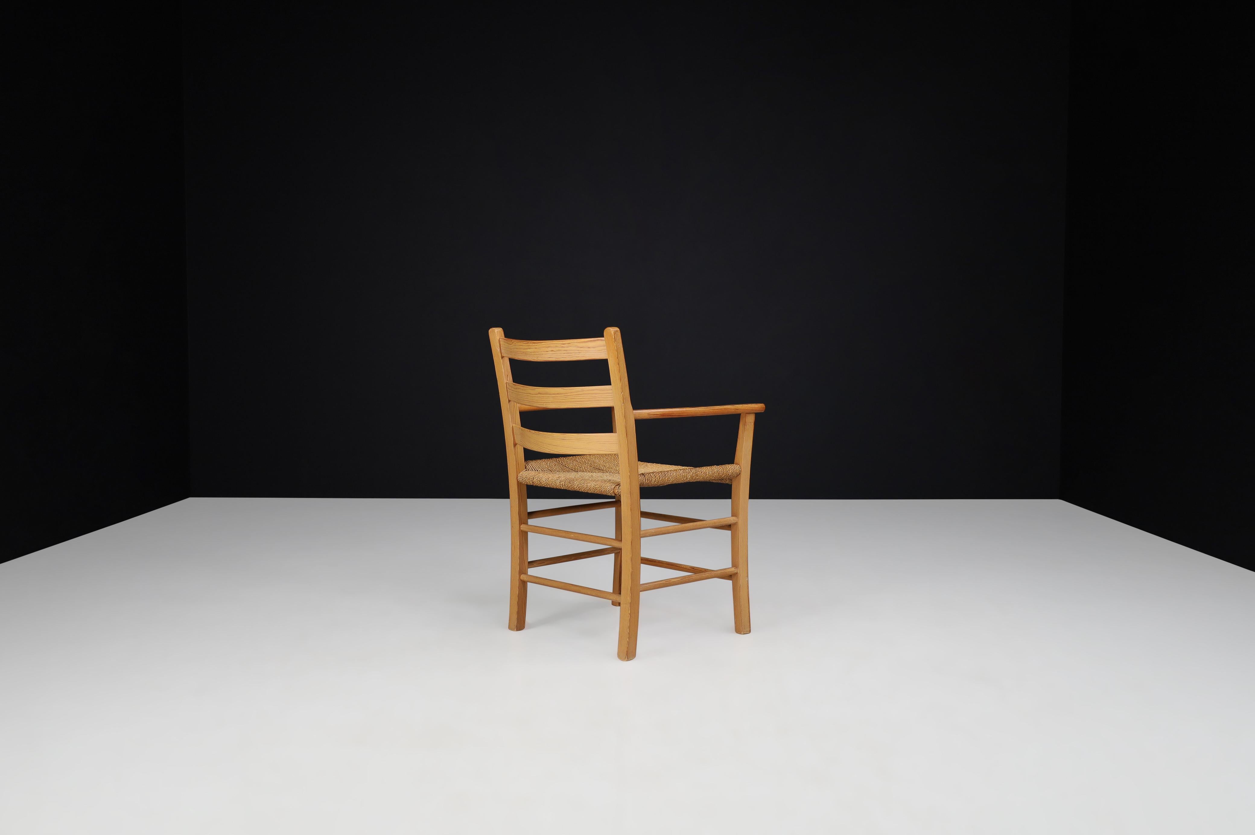Poltrona danese in pino e corda, anni '60 - Minimalismo nordico in vendita 1