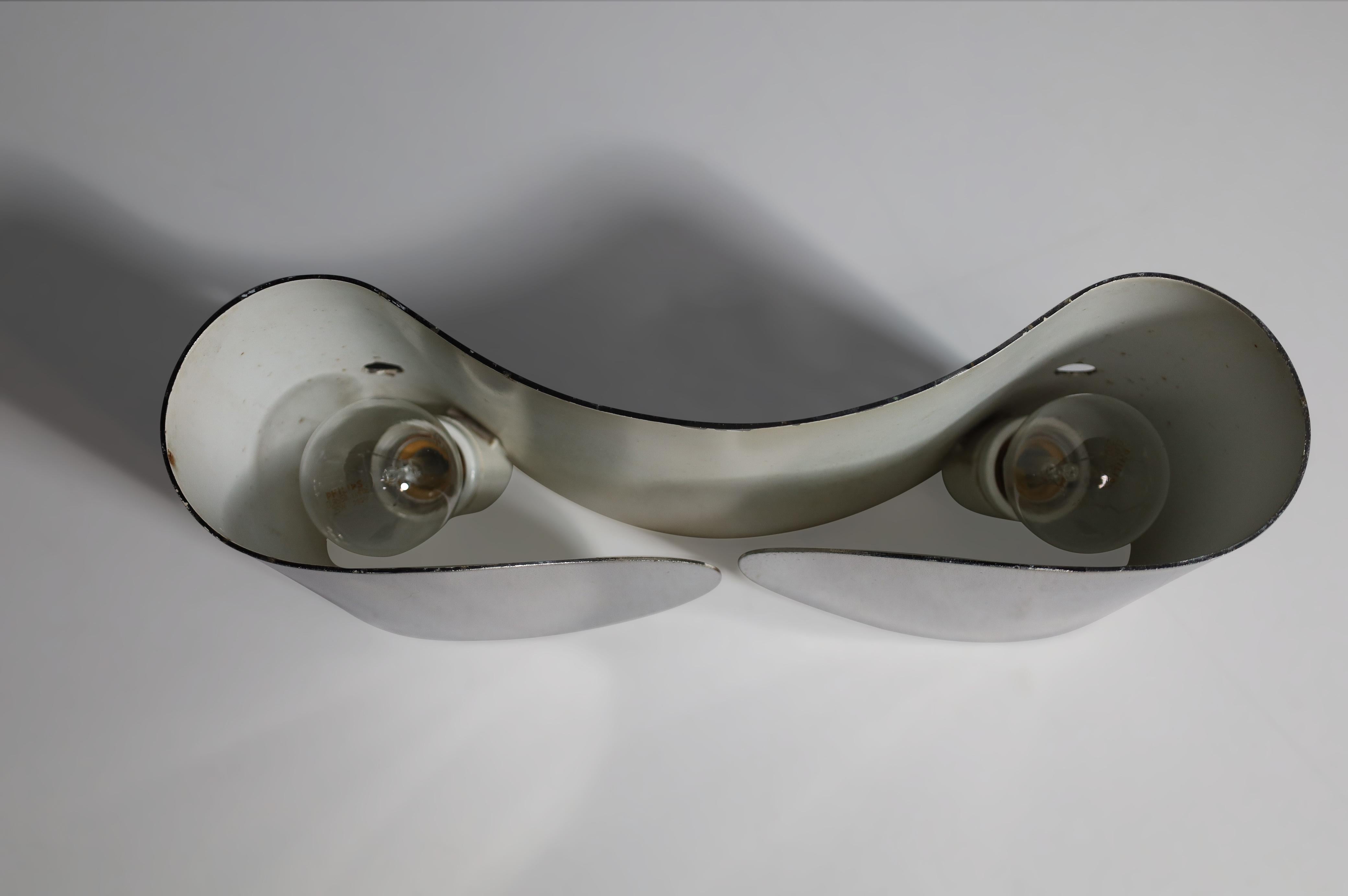 Patinated ‘Foglio’ Wall Lights by Tobia Scarpa for Flos, 1966 – Set of Four For Sale 8