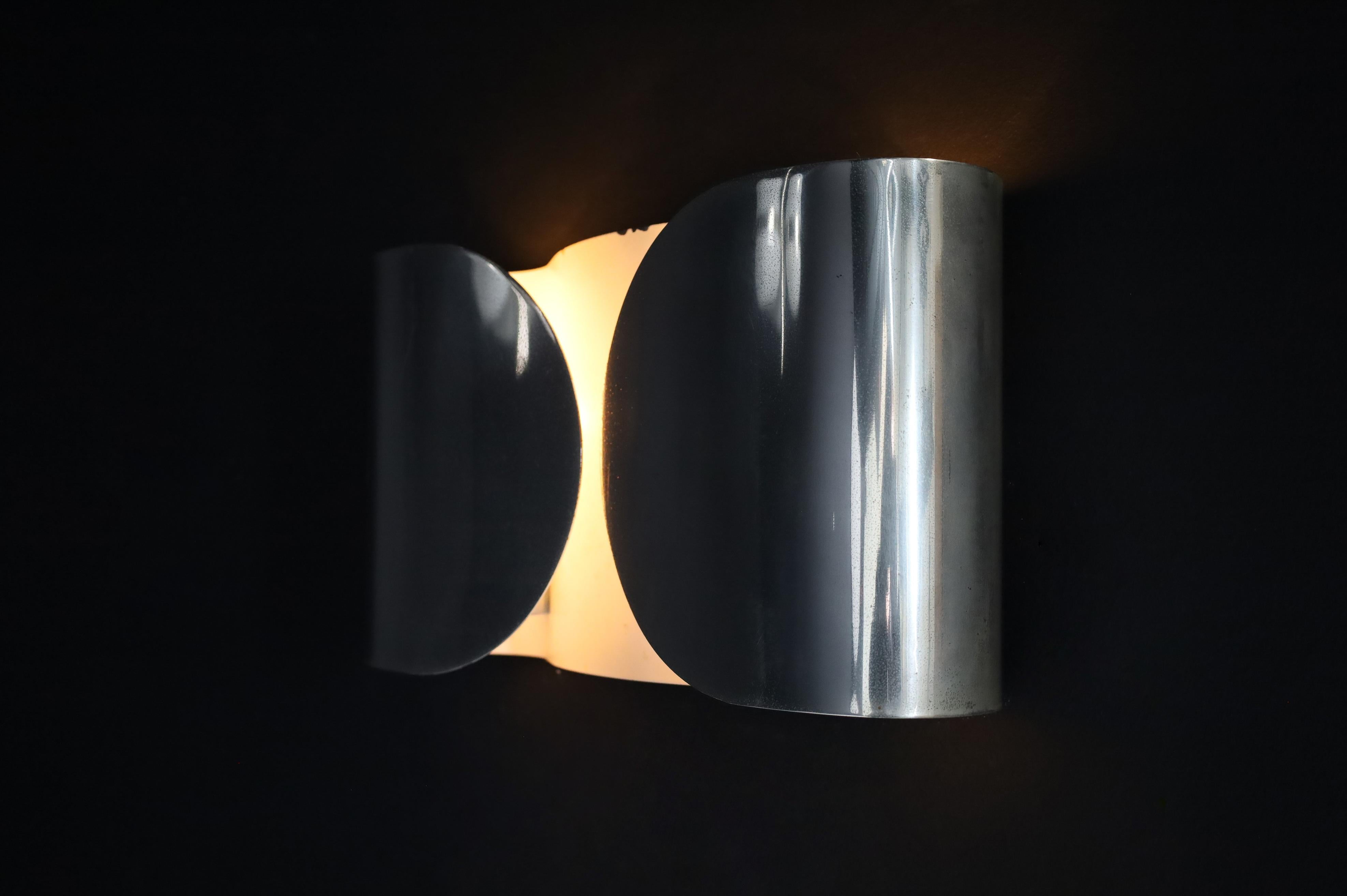 Patinated ‘Foglio’ Wall Lights by Tobia Scarpa for Flos, 1966 – Set of Four In Good Condition For Sale In Almelo, NL