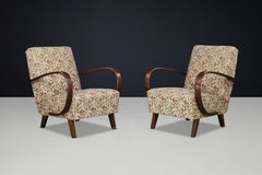 Pair of Art Deco Bentwood Lounge Chairs by Jindřich Halabala Czechoslovakia 1940